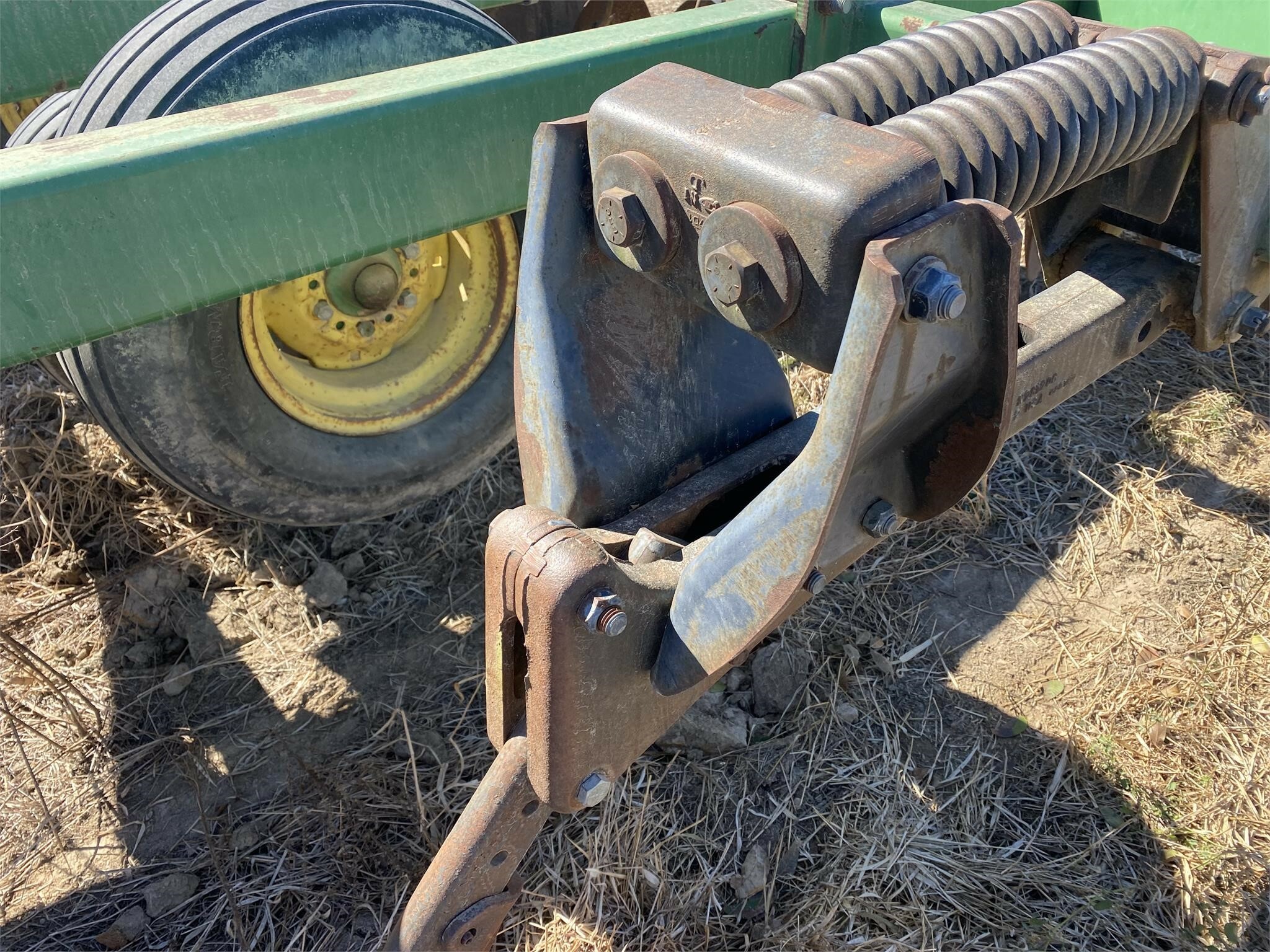 2002 John Deere 512 In-Line Ripper