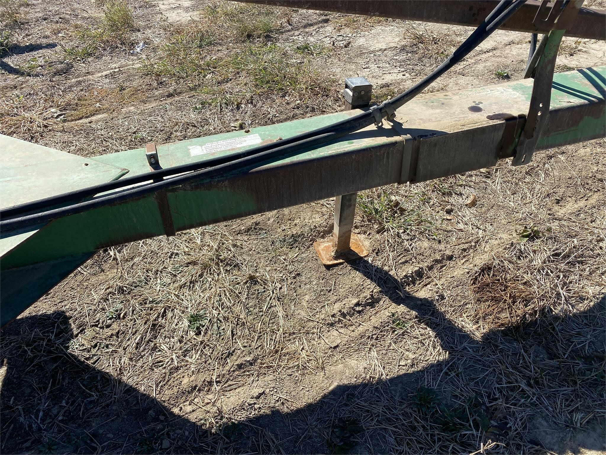2002 John Deere 512 In-Line Ripper
