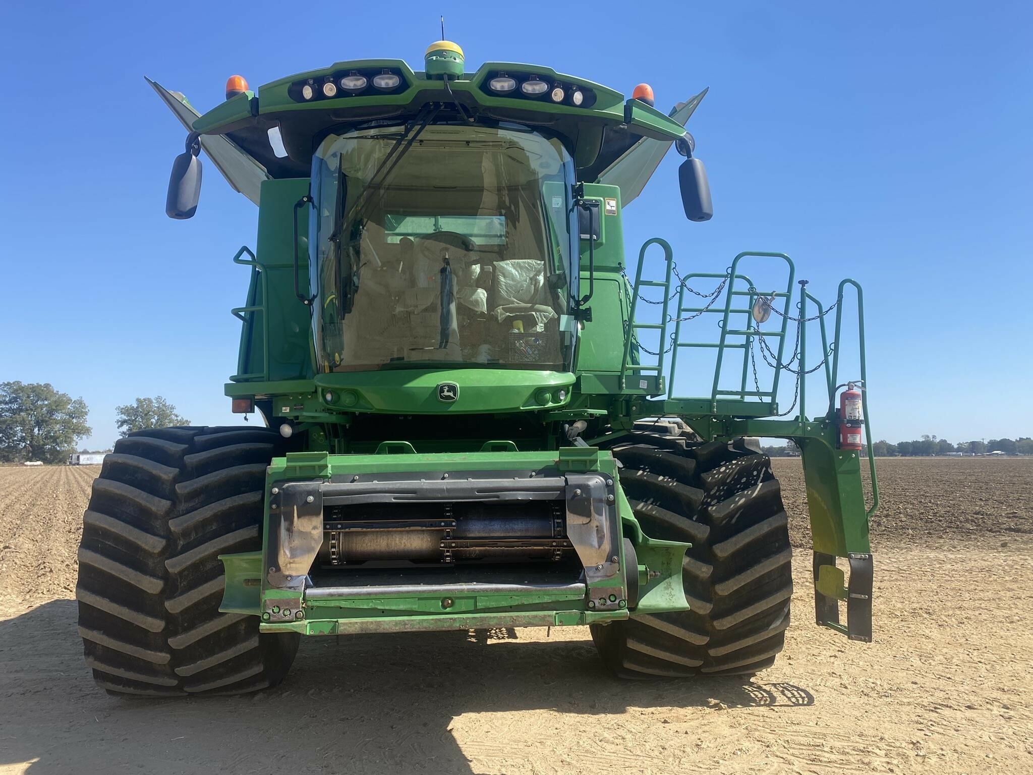 2014 John Deere S690 Combine