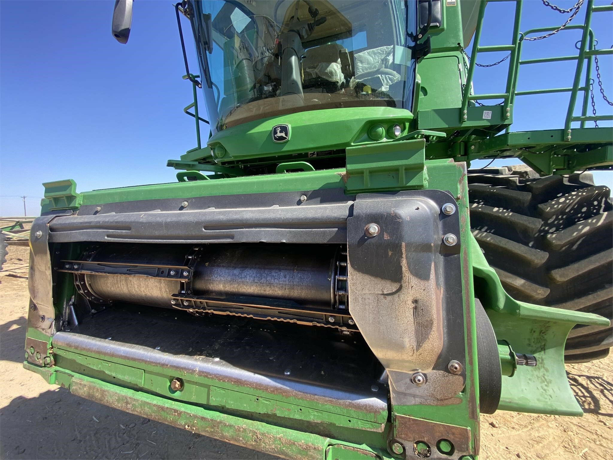 2014 John Deere S690 Combine