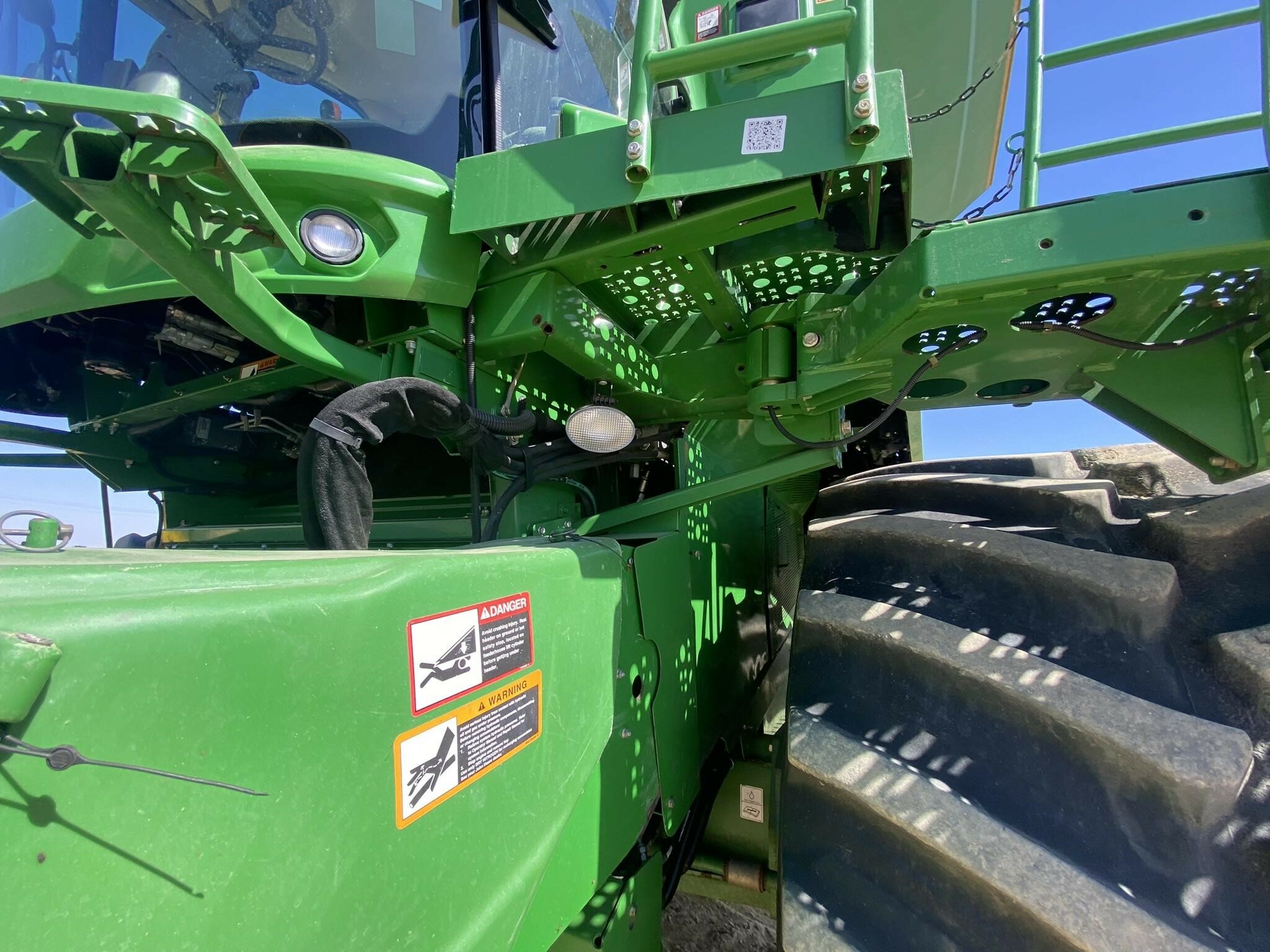 2014 John Deere S690 Combine