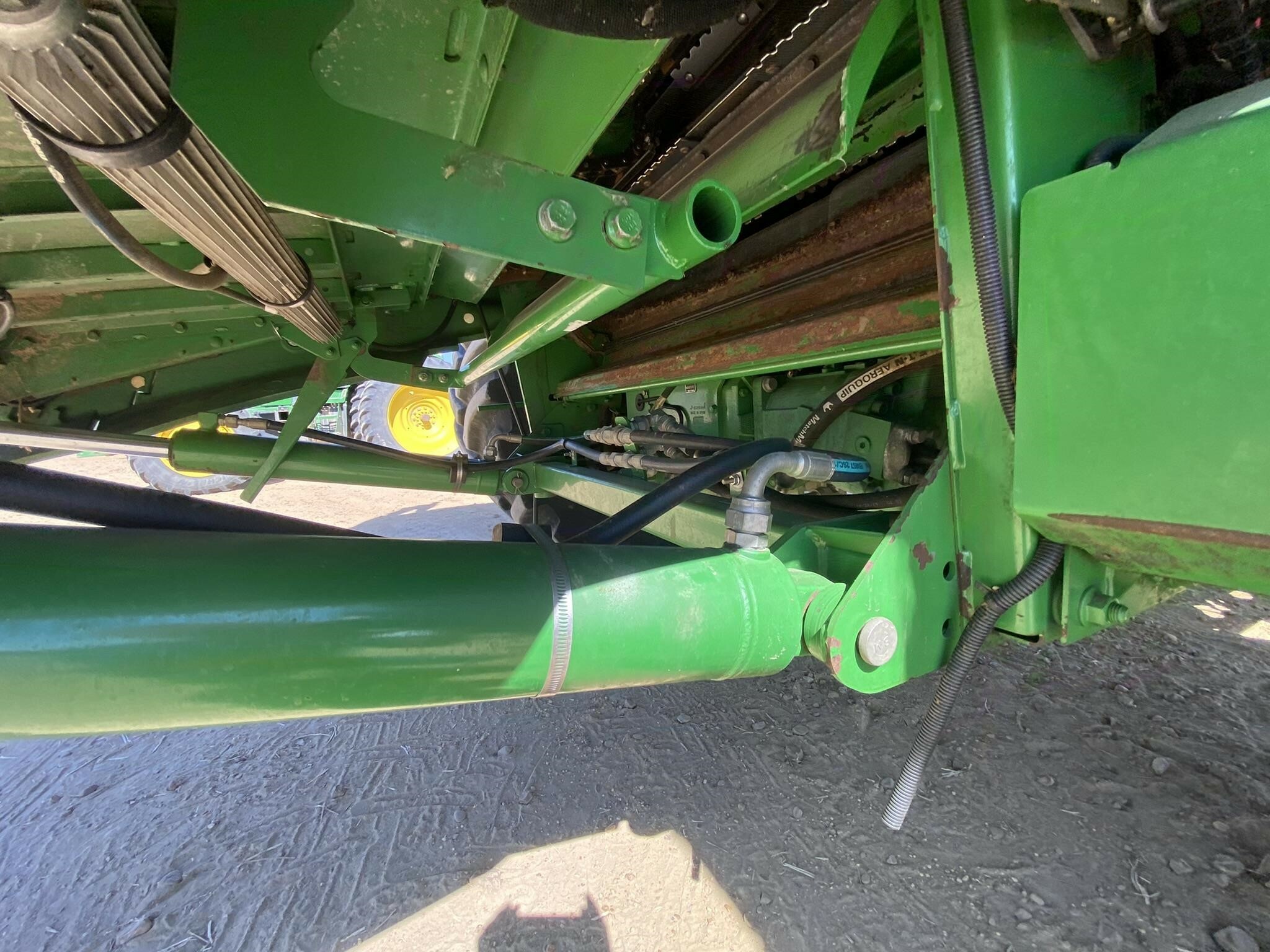 2014 John Deere S690 Combine