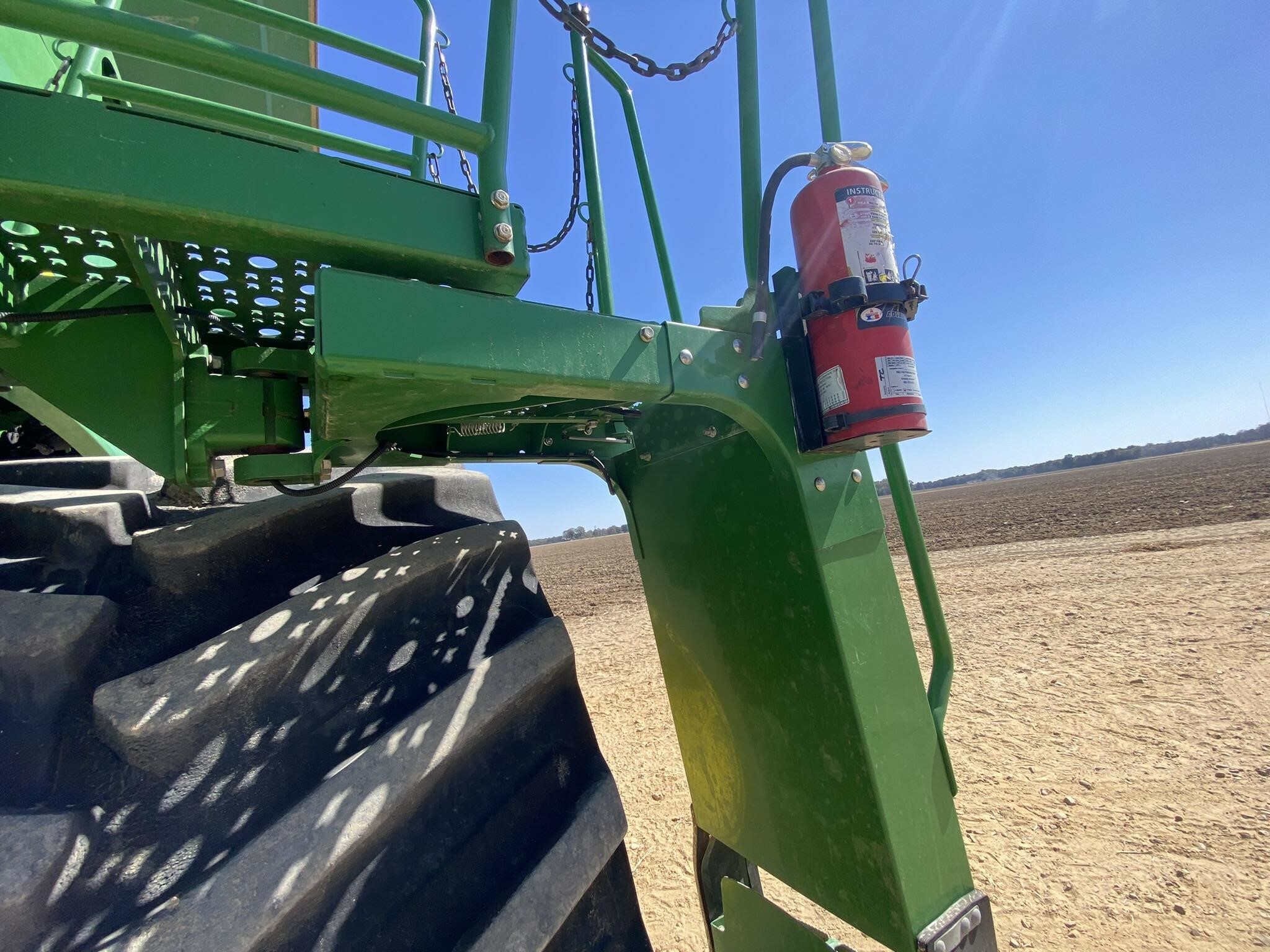 2014 John Deere S690 Combine