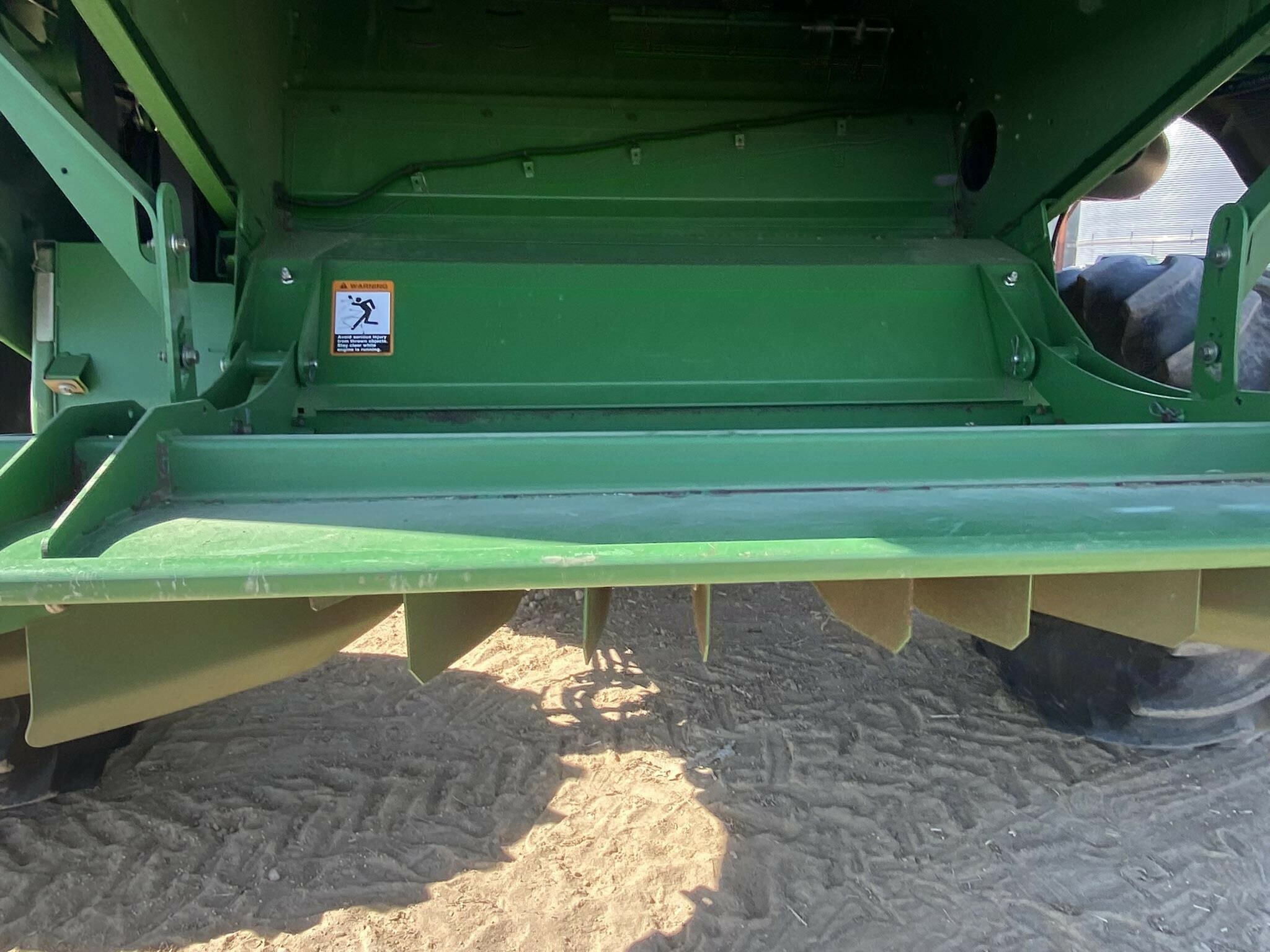 2014 John Deere S690 Combine
