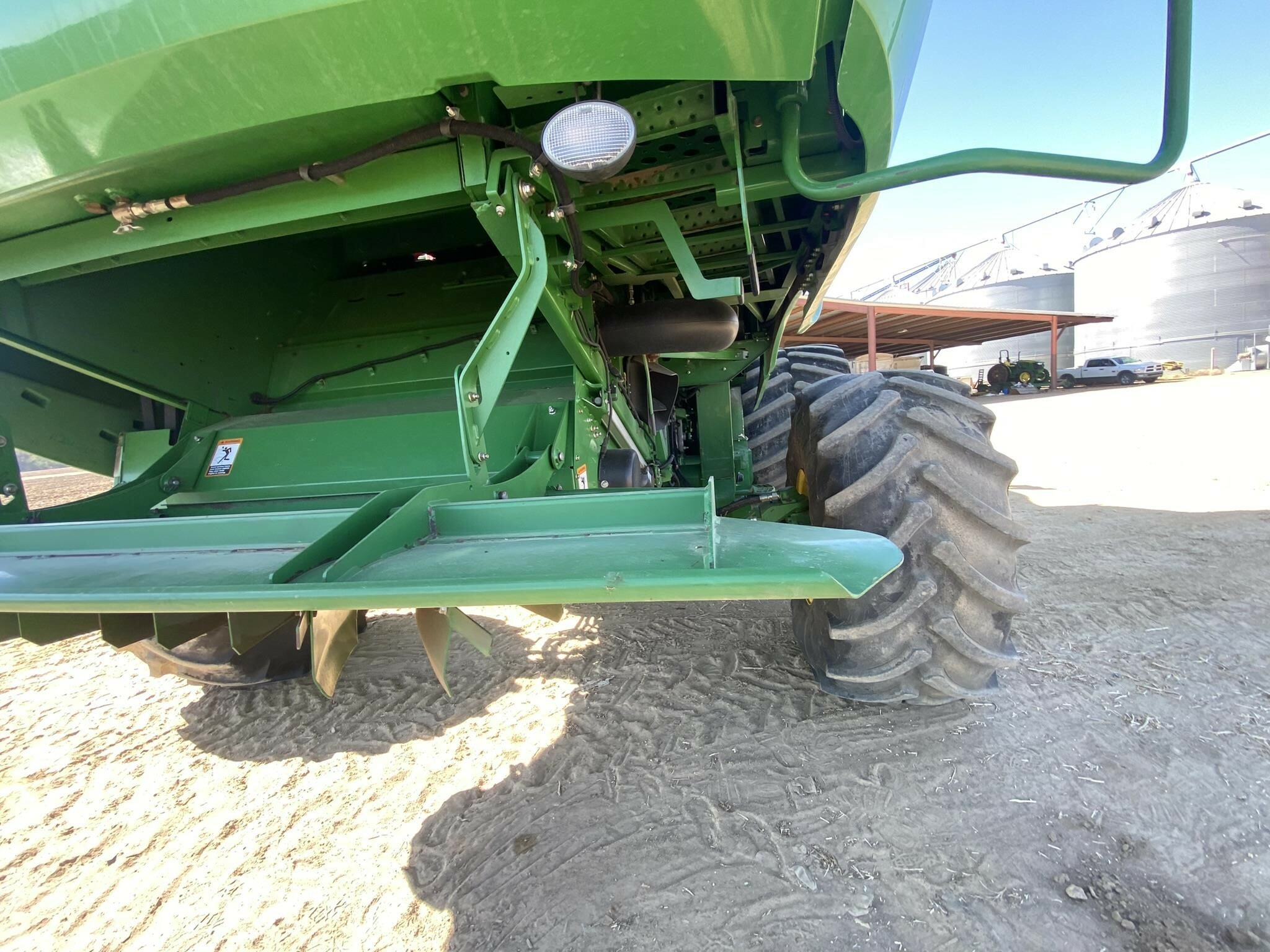 2014 John Deere S690 Combine
