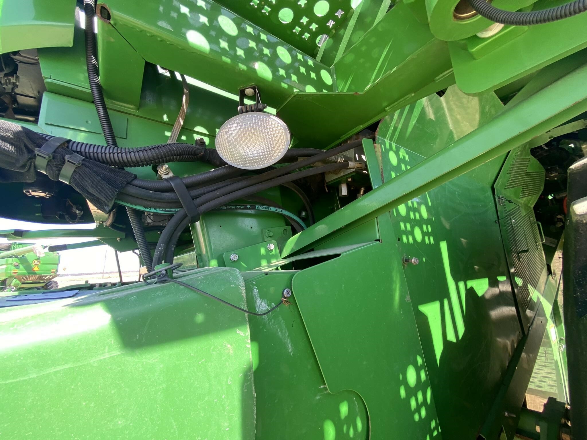 2014 John Deere S690 Combine