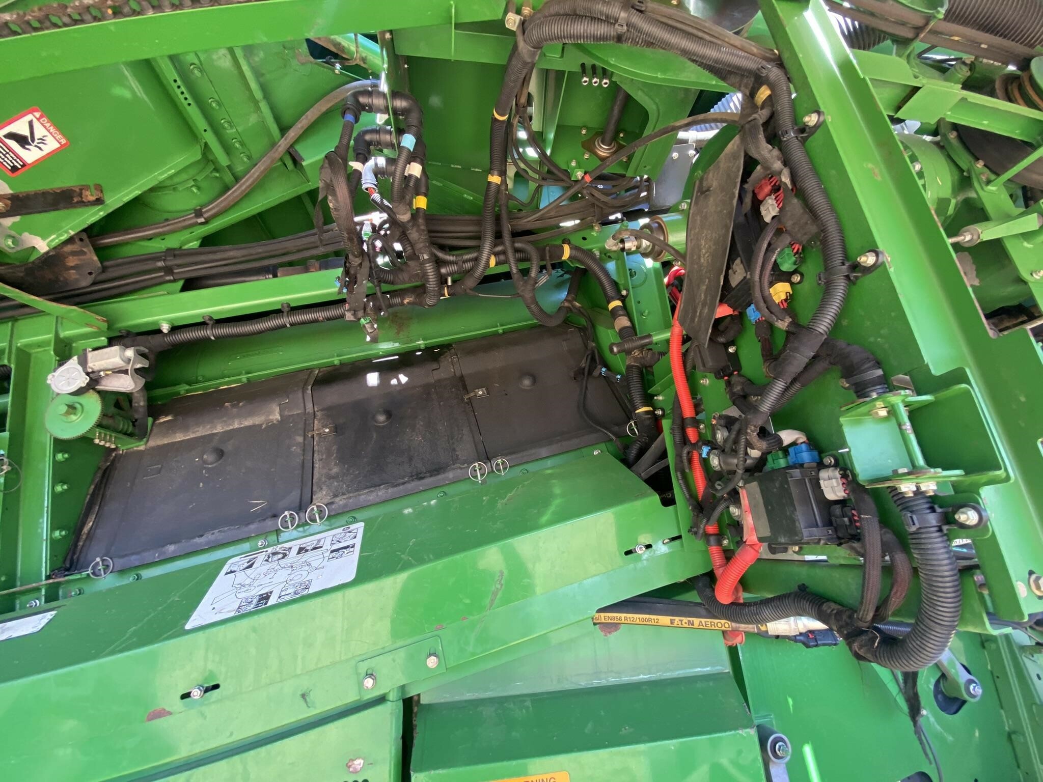 2014 John Deere S690 Combine