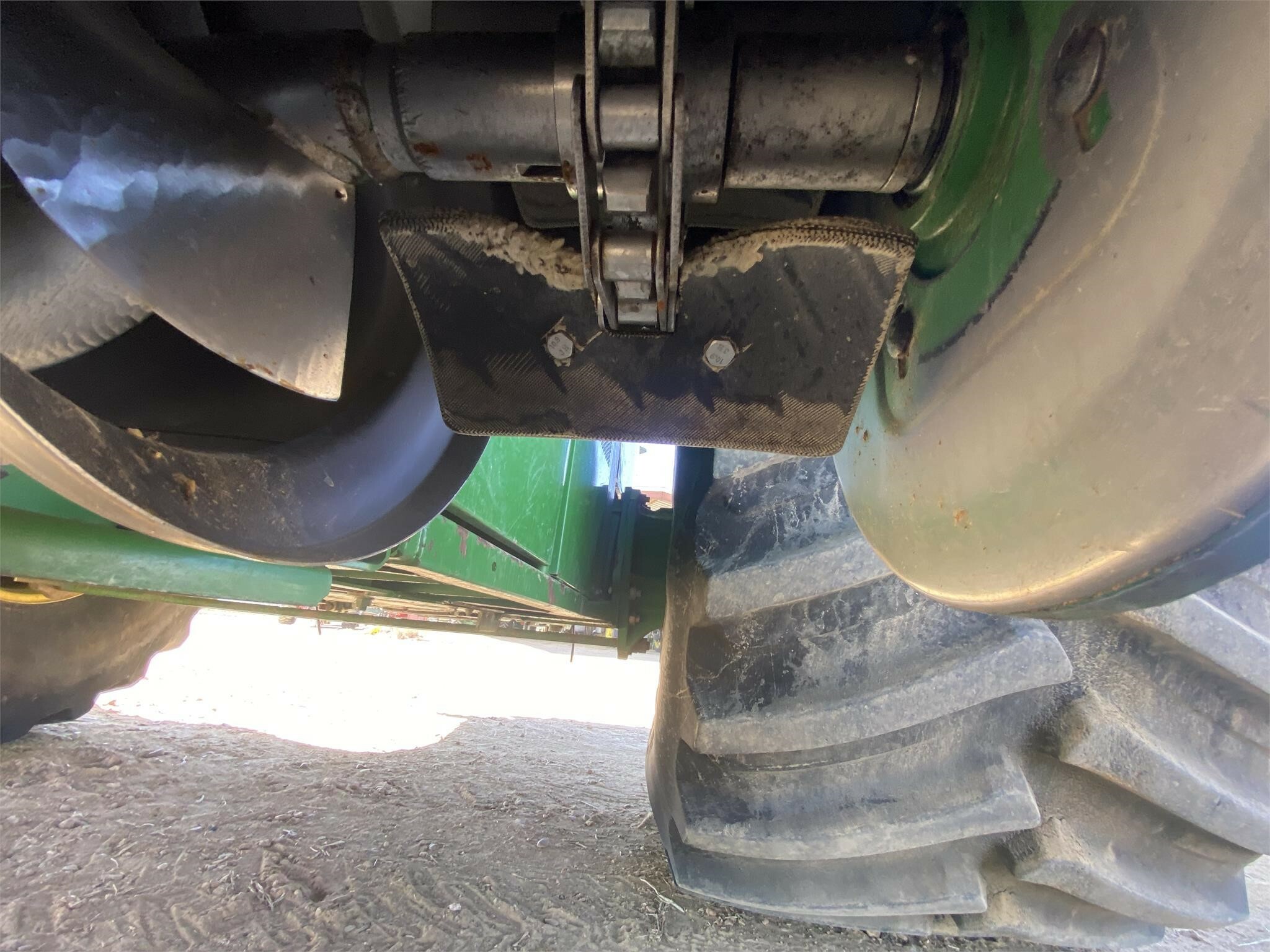 2014 John Deere S690 Combine