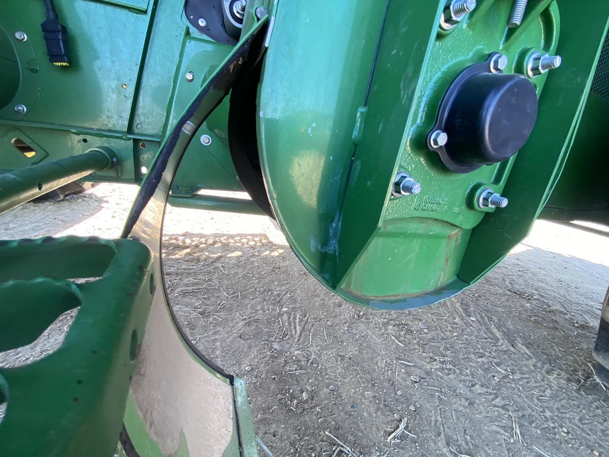 2014 John Deere S690 Combine