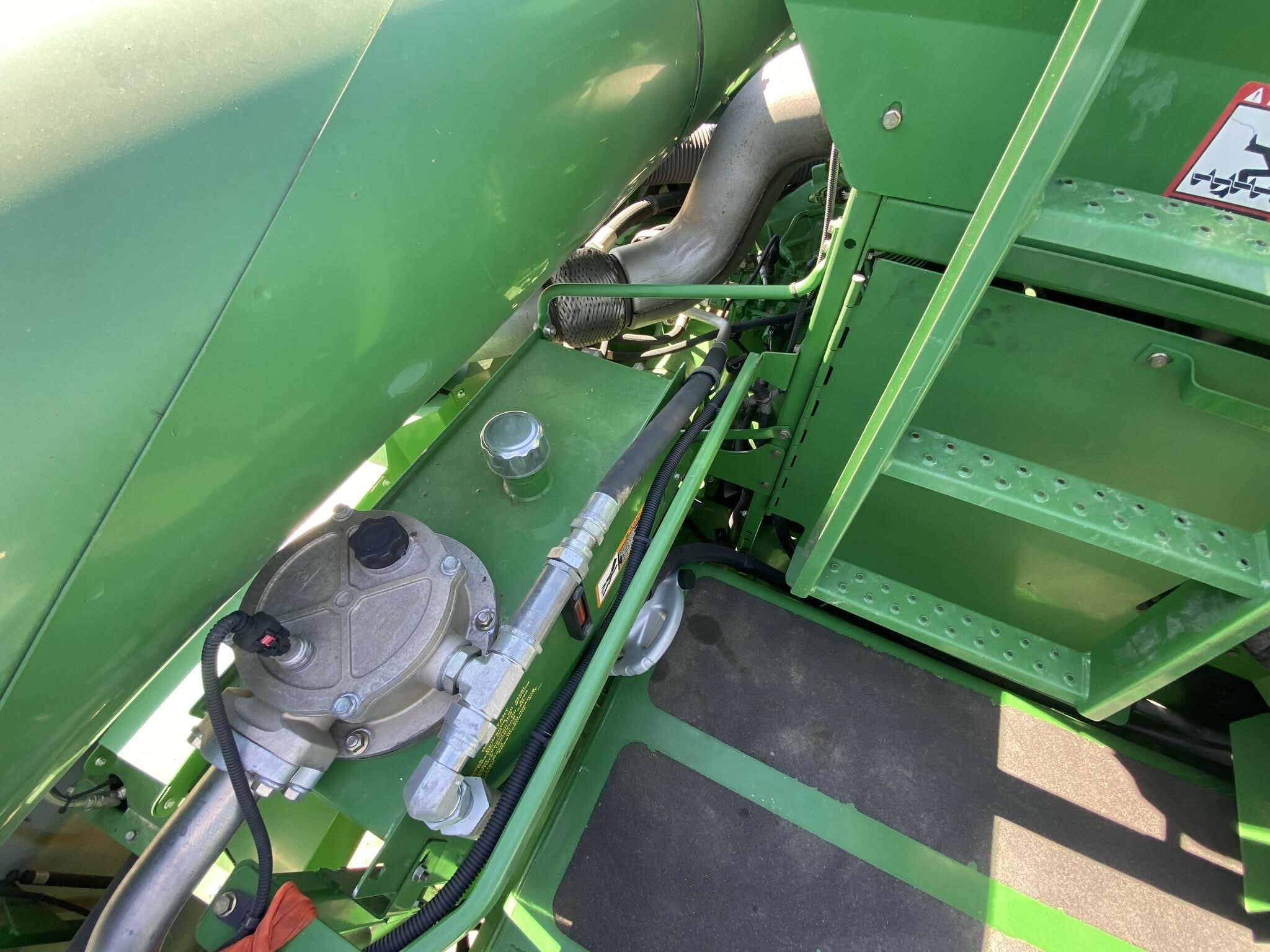 2014 John Deere S690 Combine