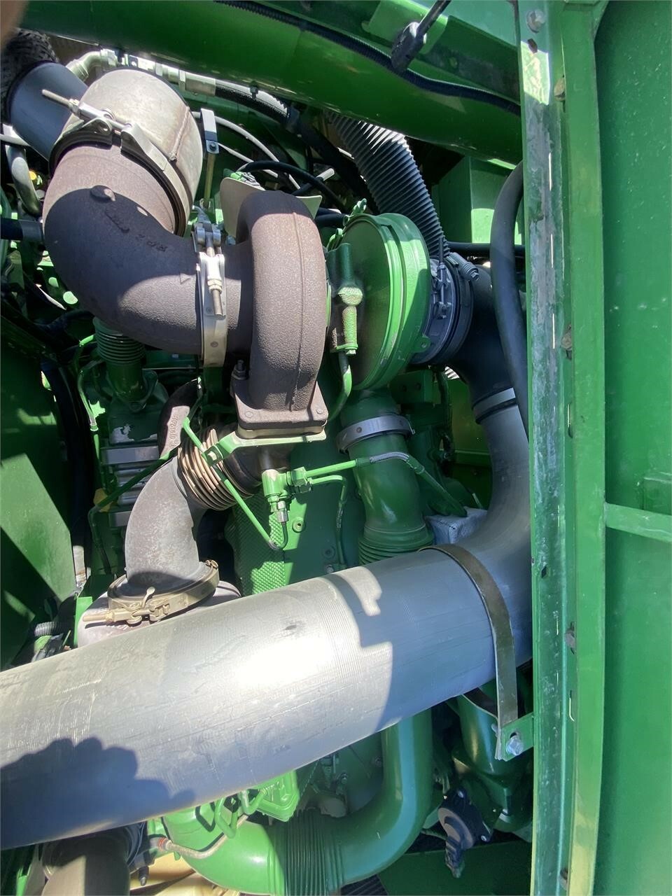 2014 John Deere S690 Combine