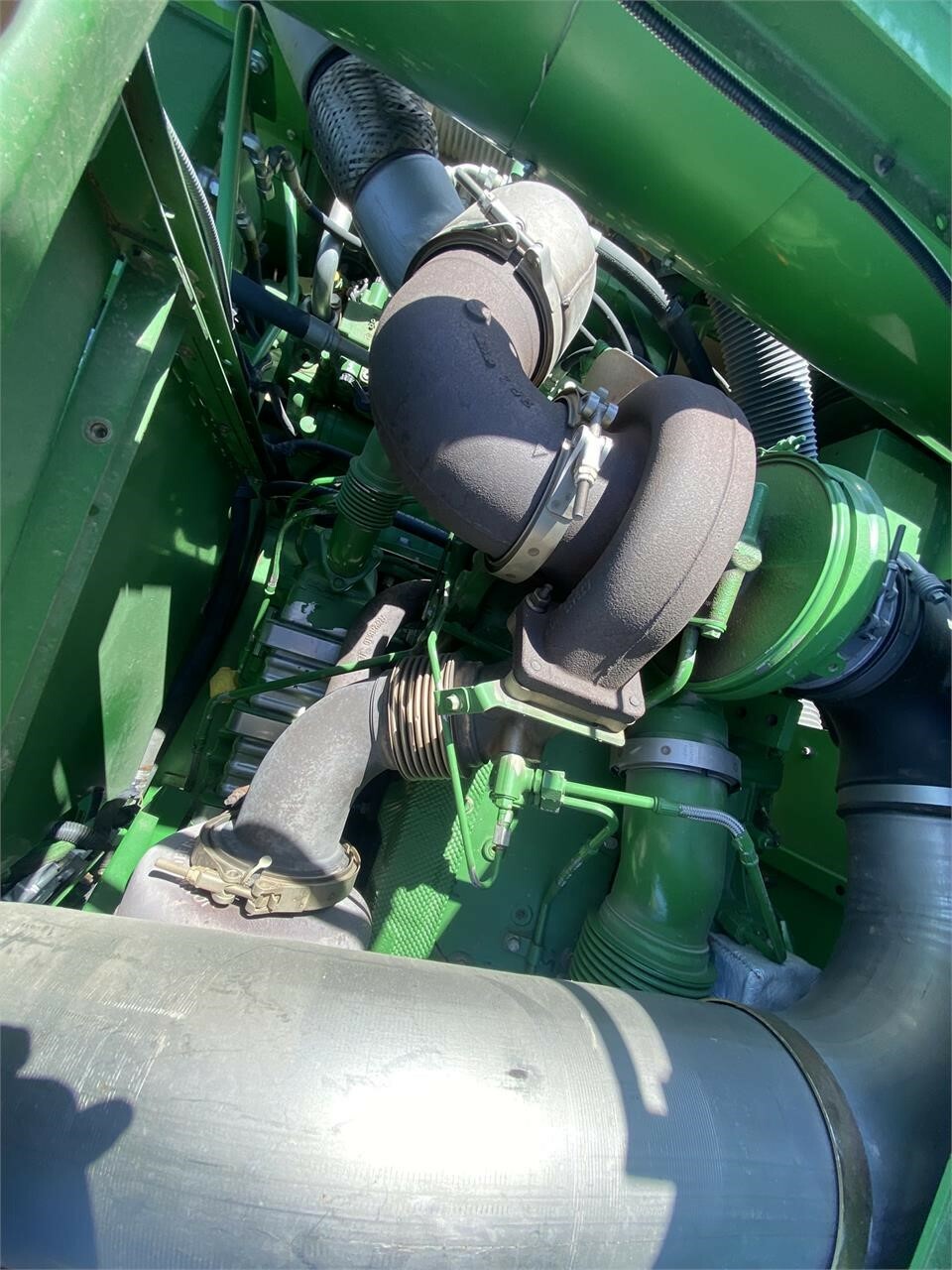 2014 John Deere S690 Combine