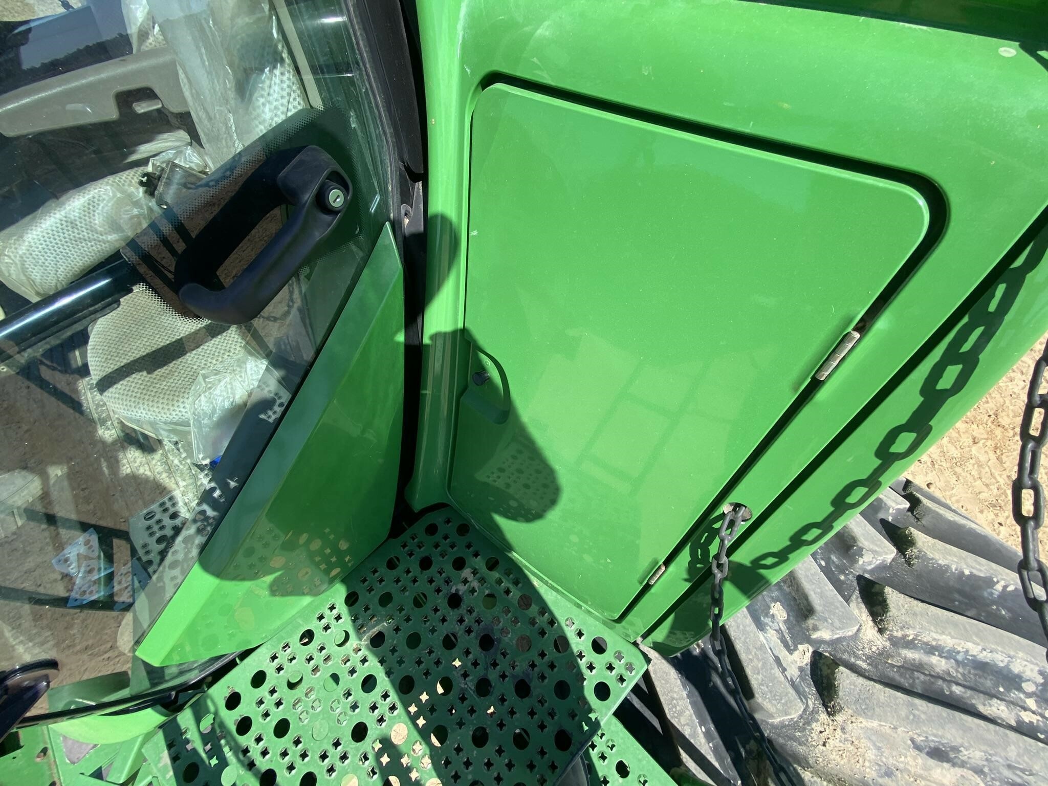 2014 John Deere S690 Combine