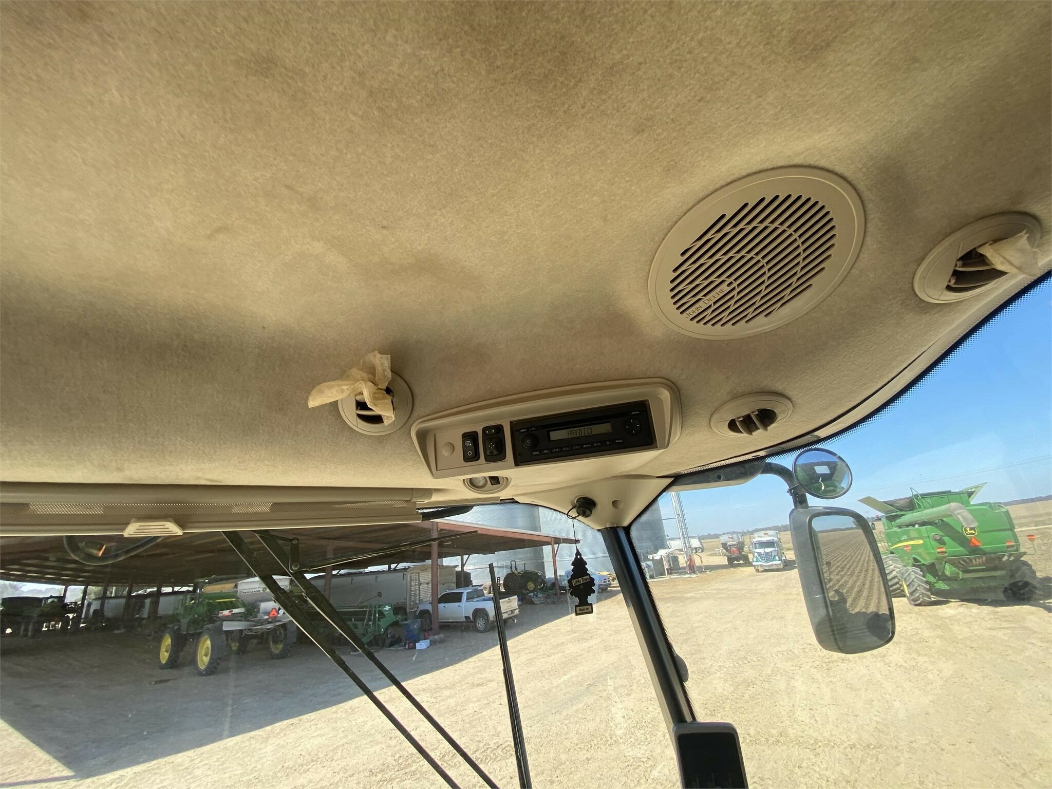 2014 John Deere S690 Combine