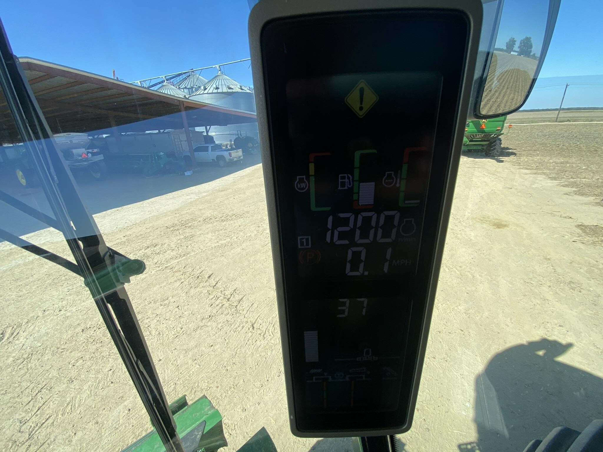 2014 John Deere S690 Combine