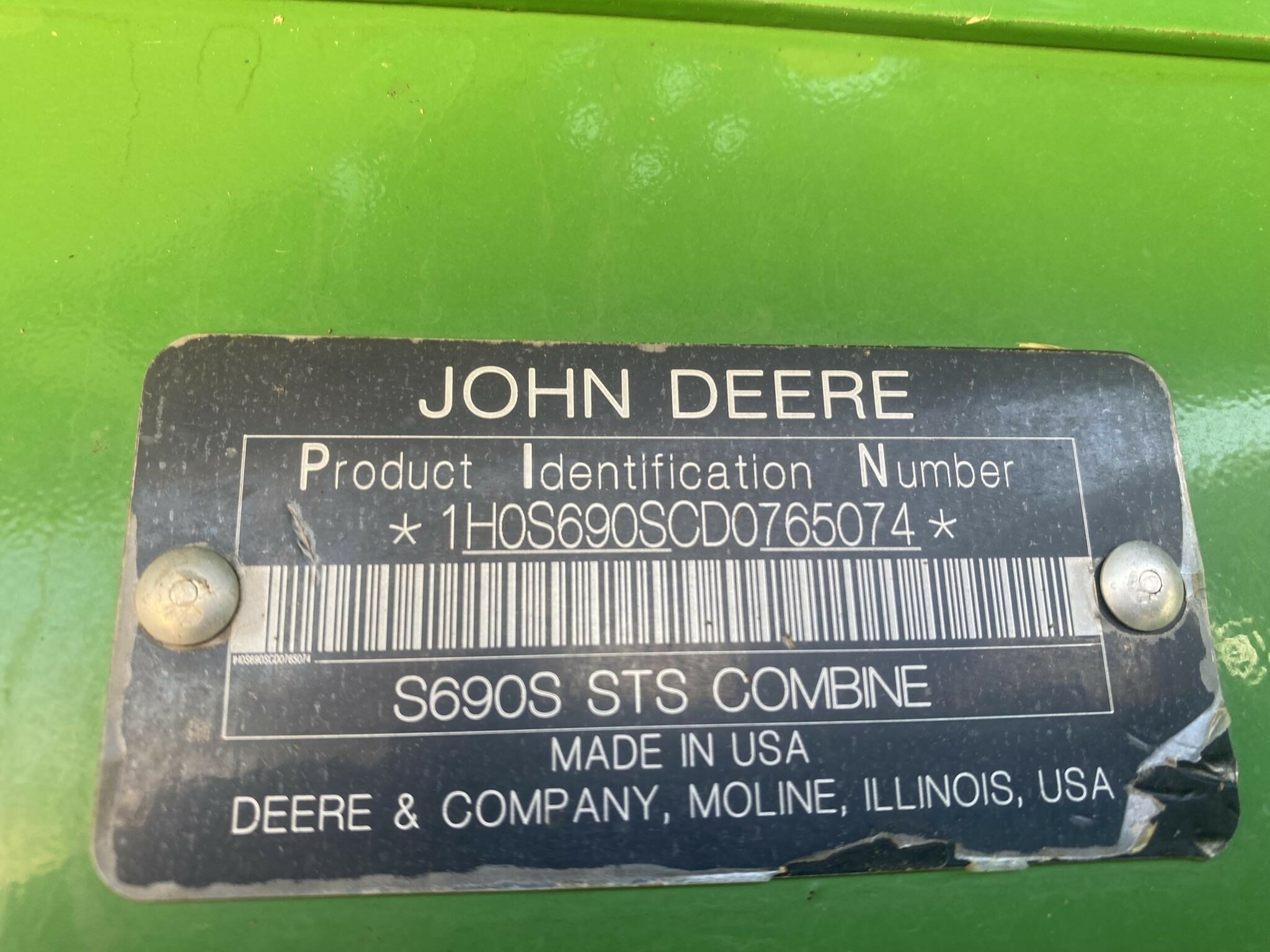 2014 John Deere S690 Combine