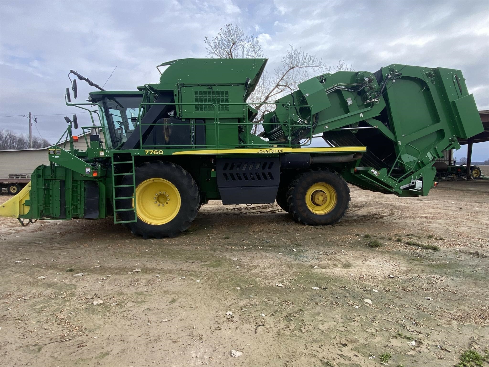 2013 John Deere 7760 Cotton Equipment
