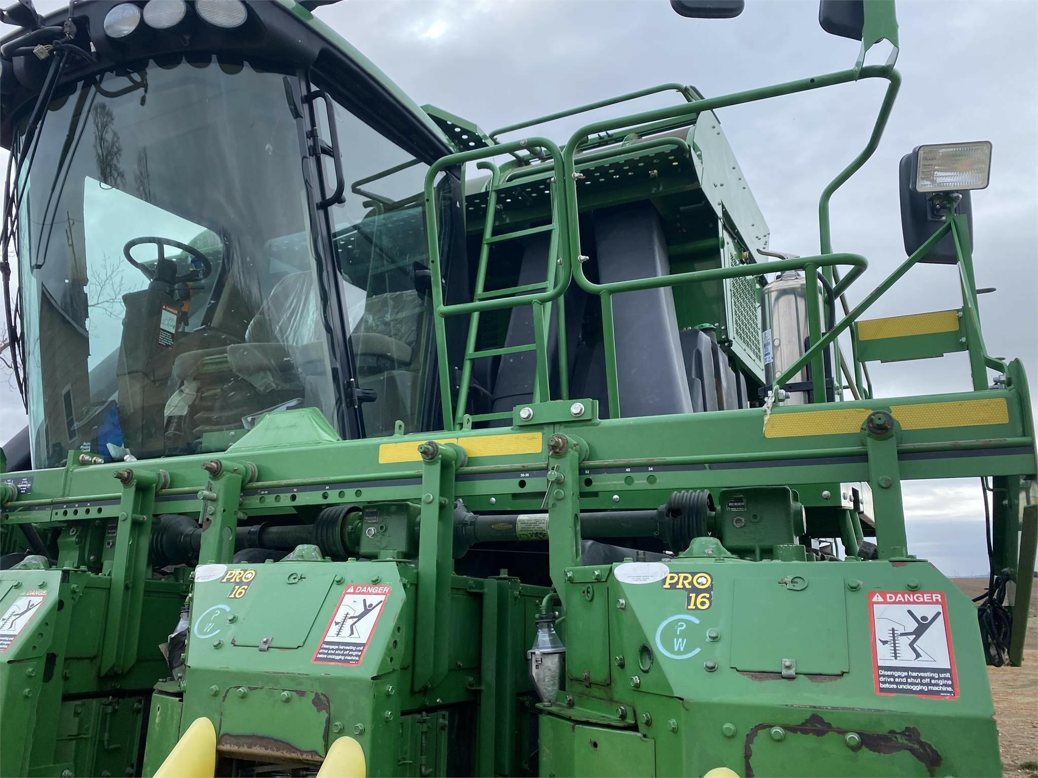 2013 John Deere 7760 Cotton Equipment