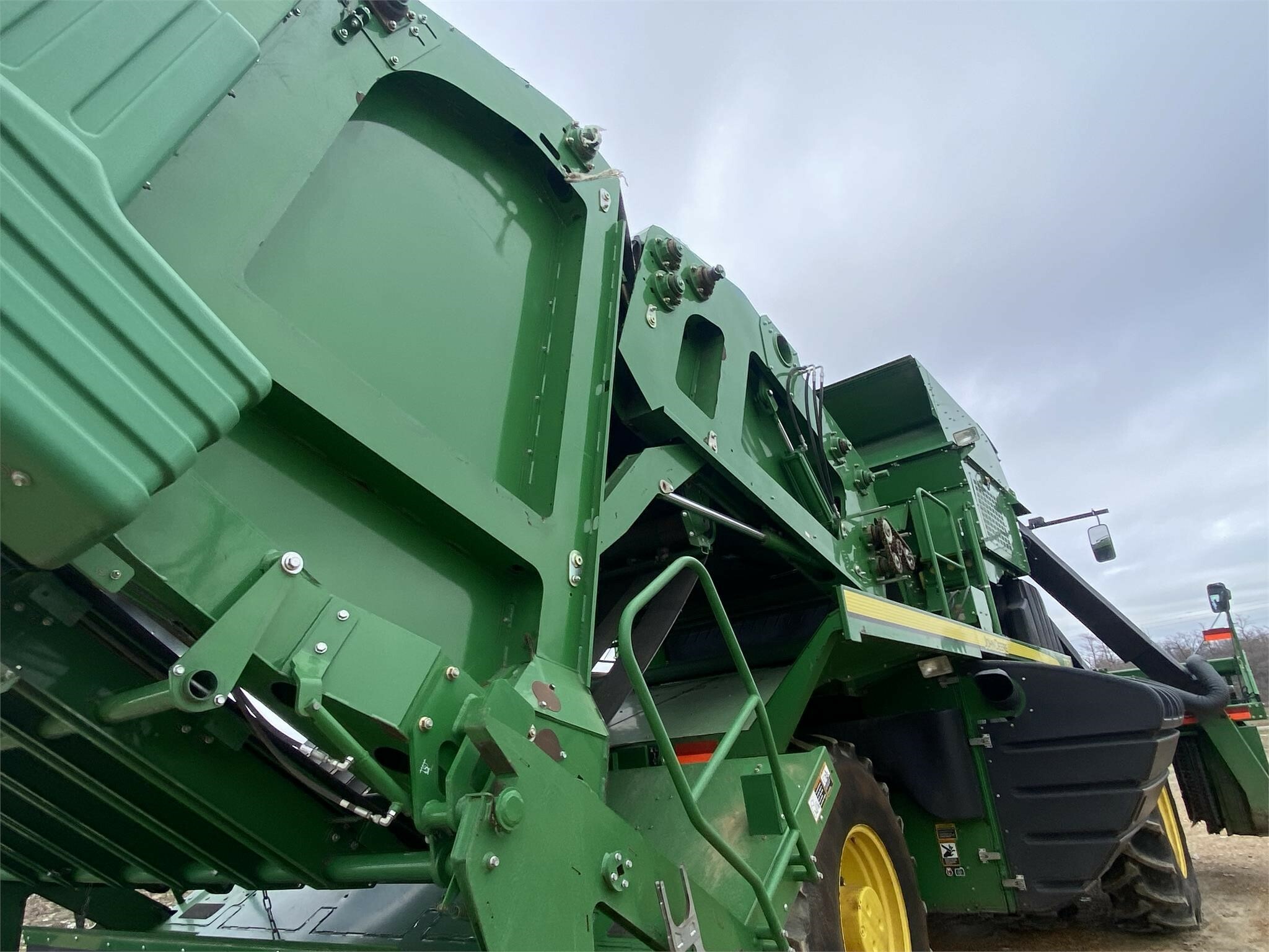 2013 John Deere 7760 Cotton Equipment