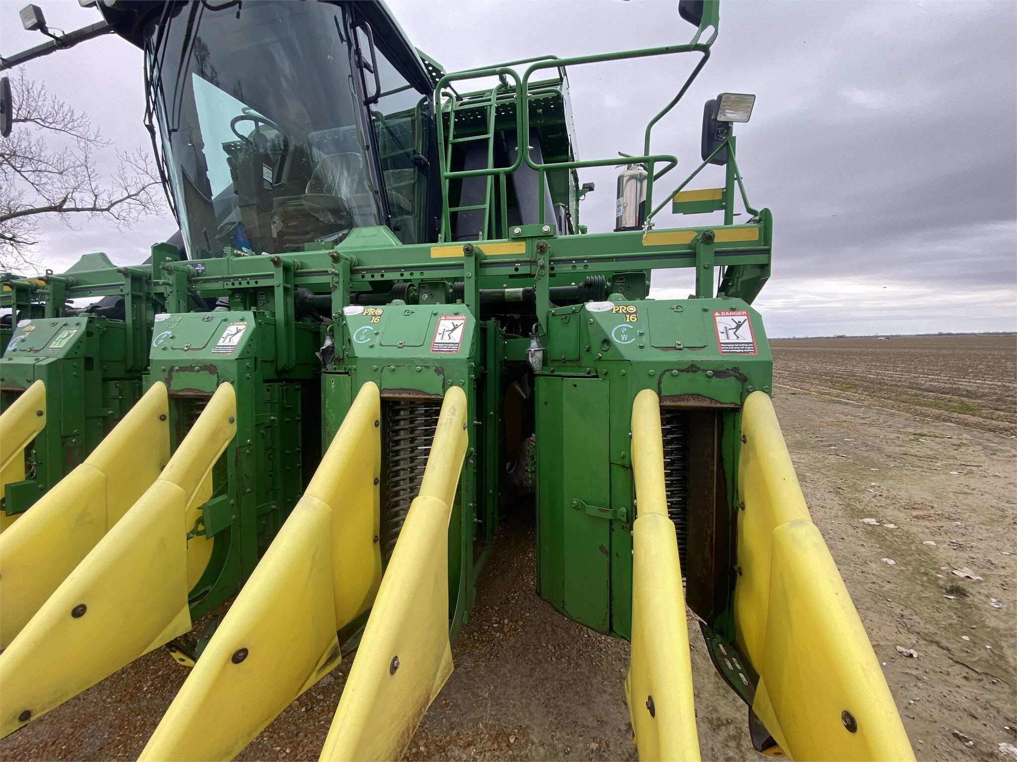 2013 John Deere 7760 Cotton Equipment
