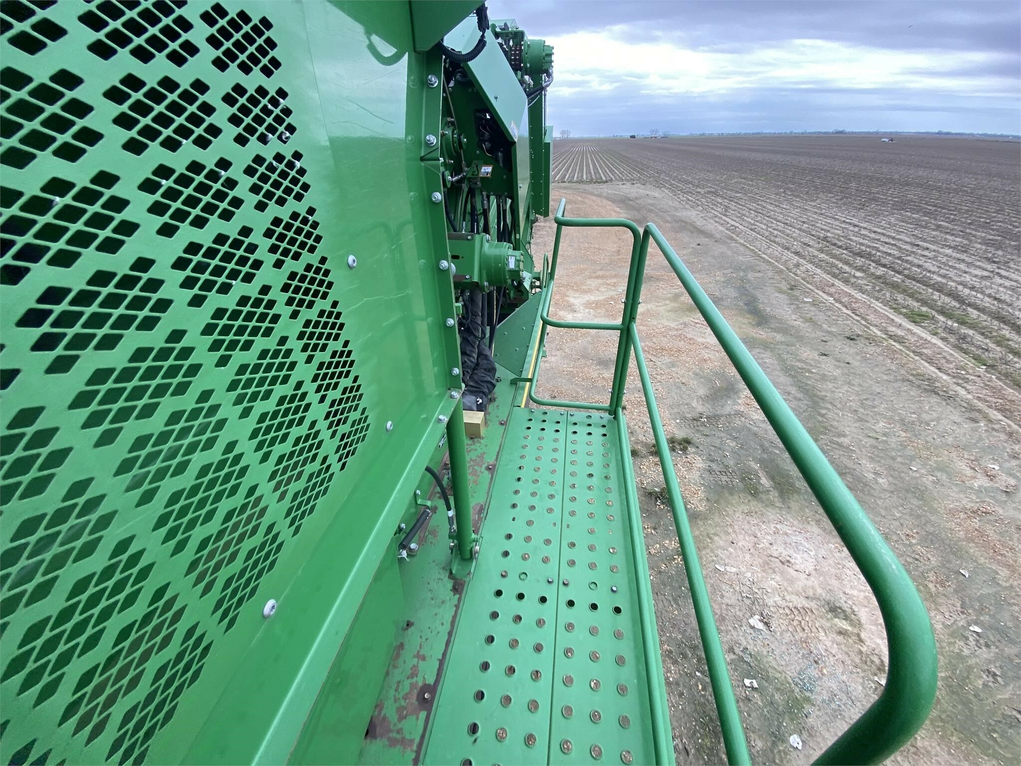 2013 John Deere 7760 Cotton Equipment