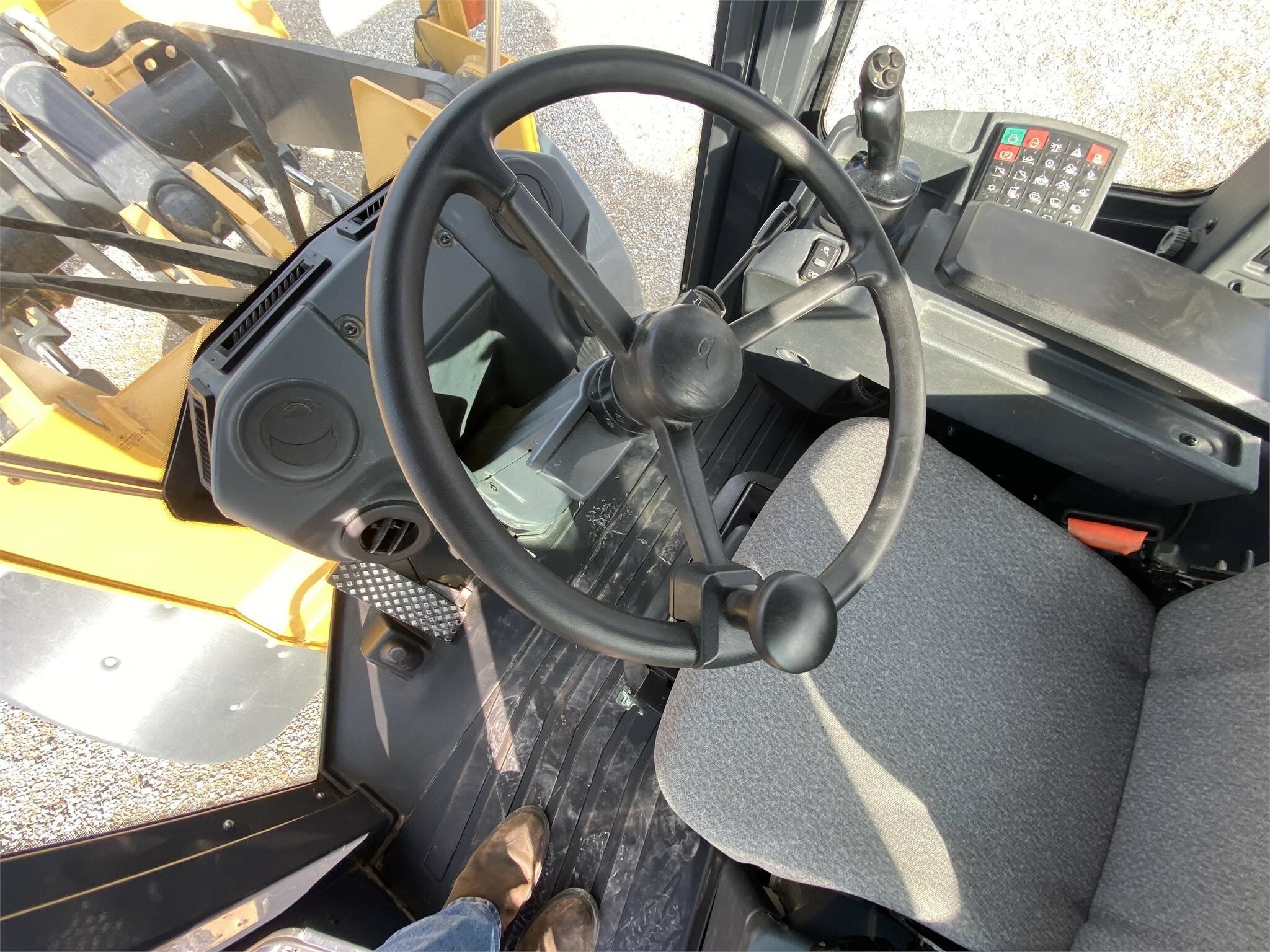 2015 Deere 444K Wheel Loader