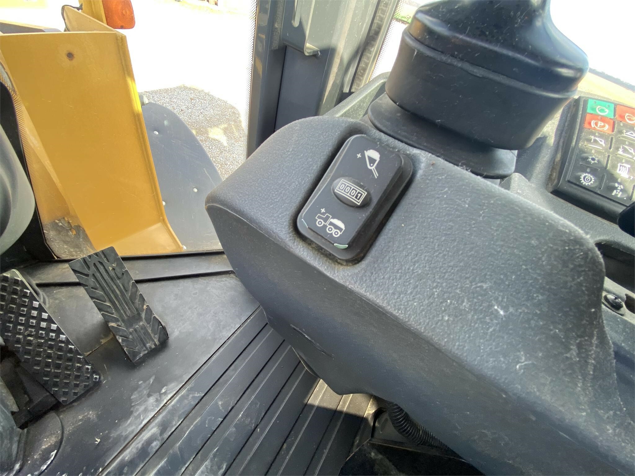 2015 Deere 444K Wheel Loader