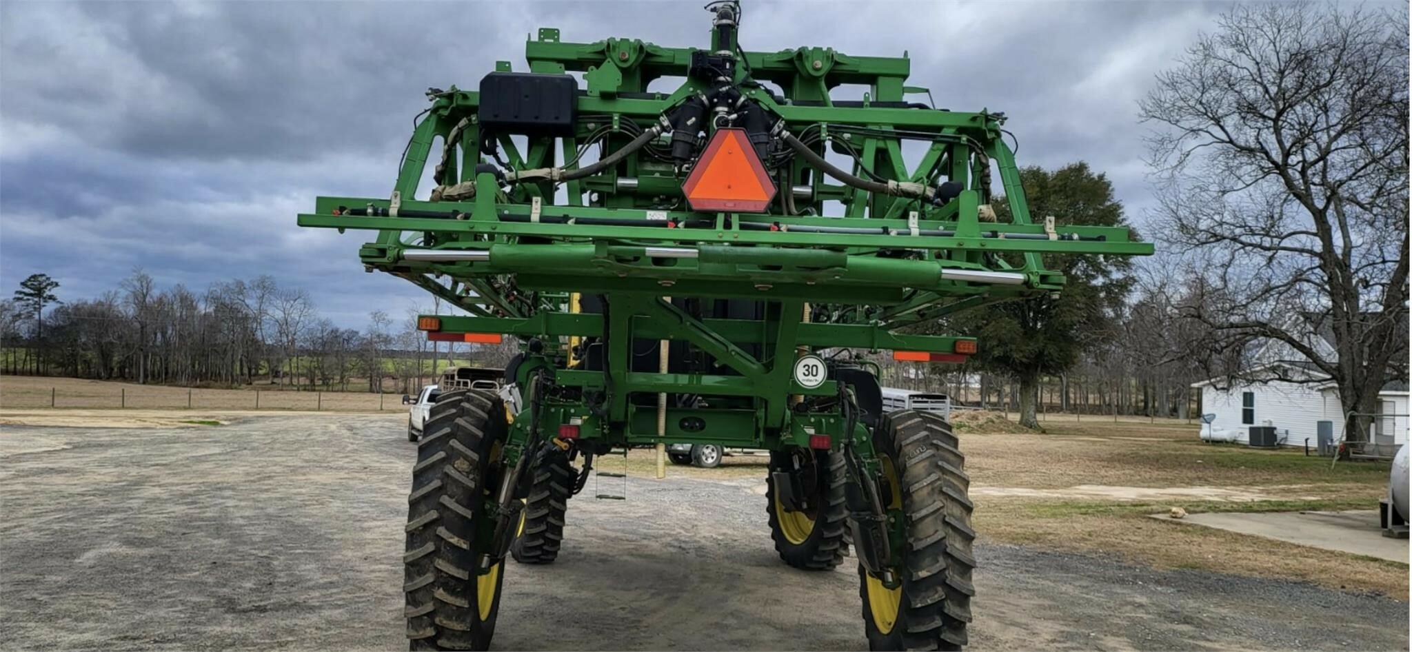 2019 John Deere R4030 Self-Propelled Sprayer
