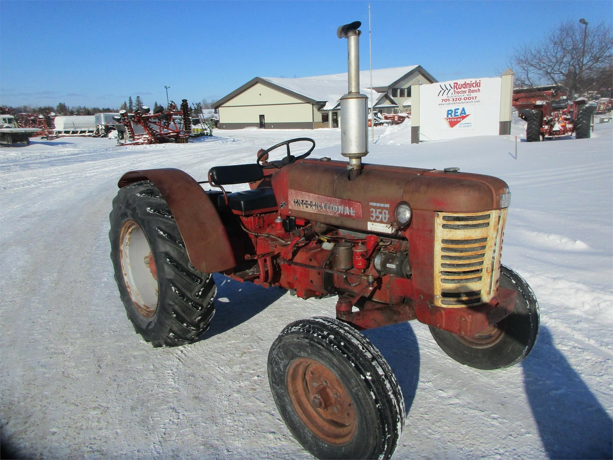1957 International Harvester 350 Tractor