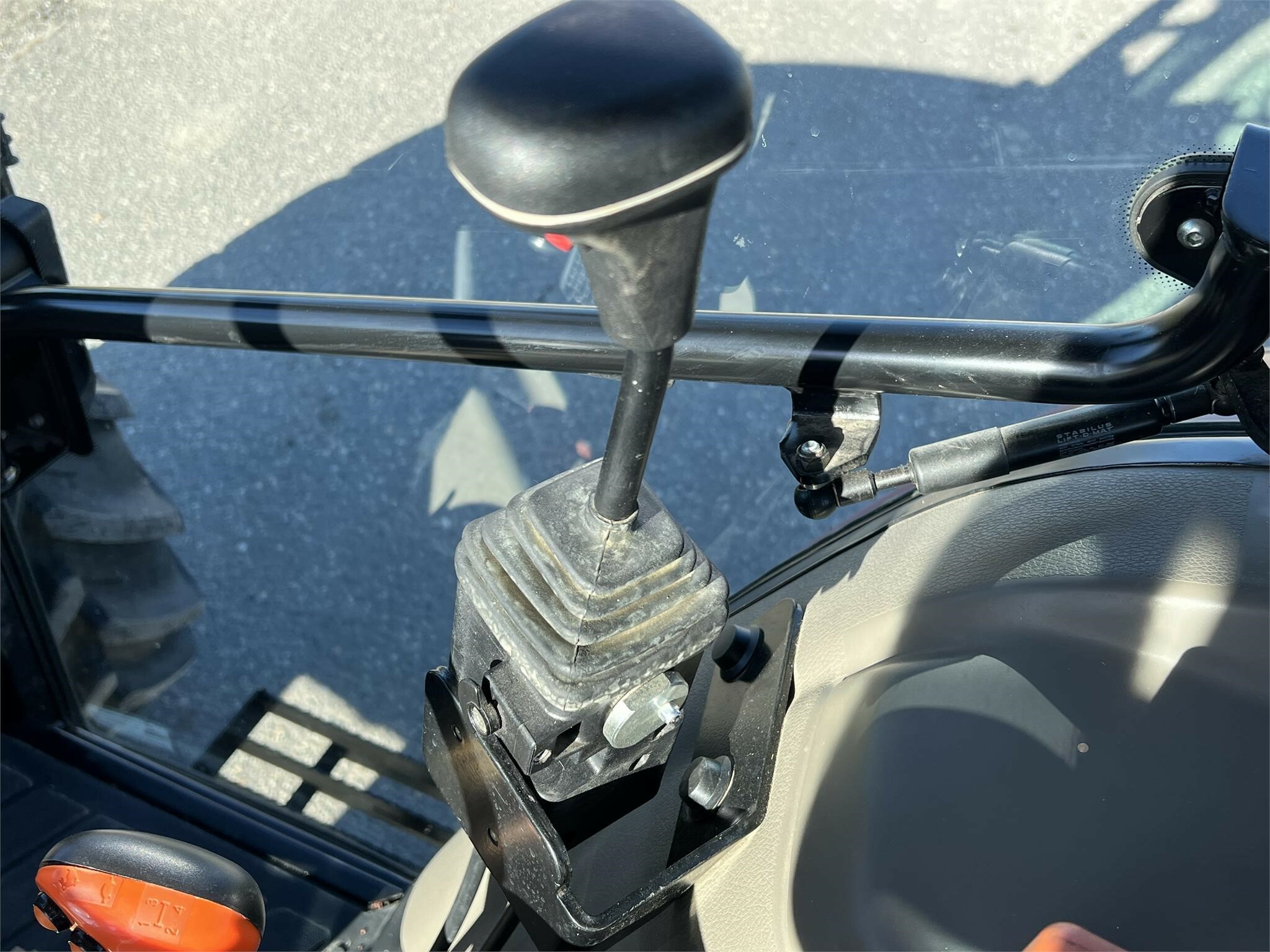 2013 Case IH Farmall 105U Tractor