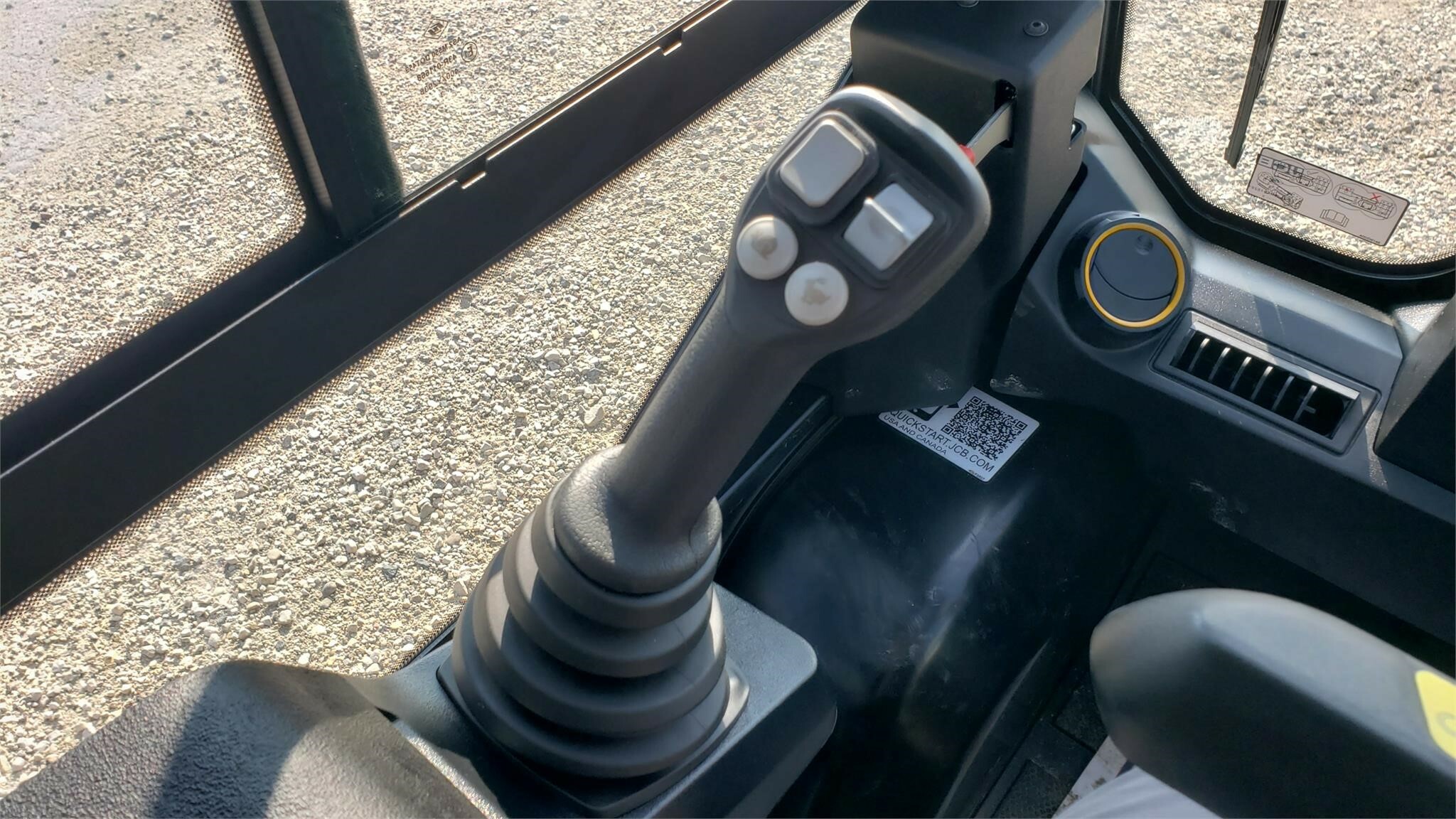 2023 JCB 270 Skid Steer