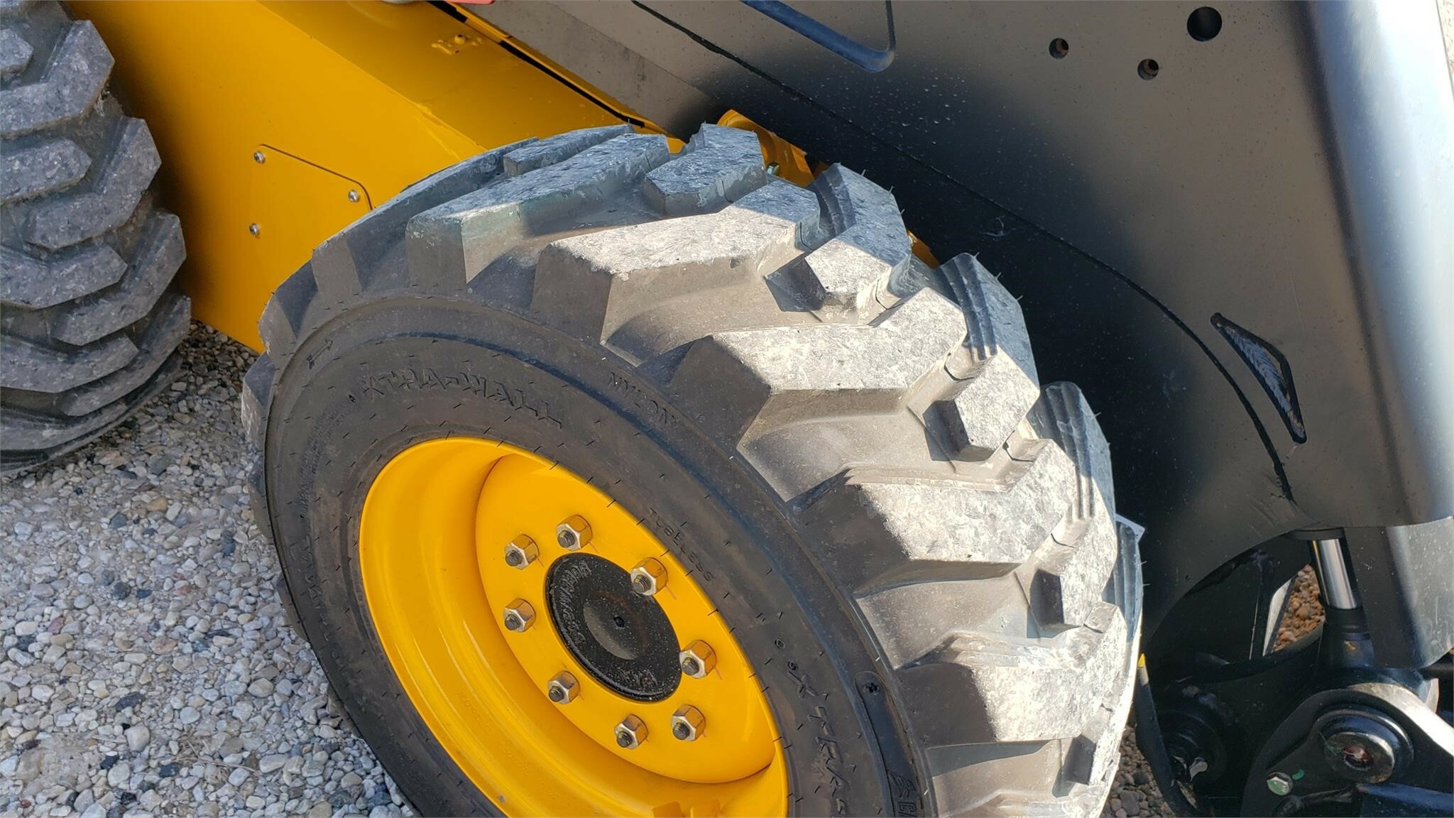 2023 JCB 270 Skid Steer