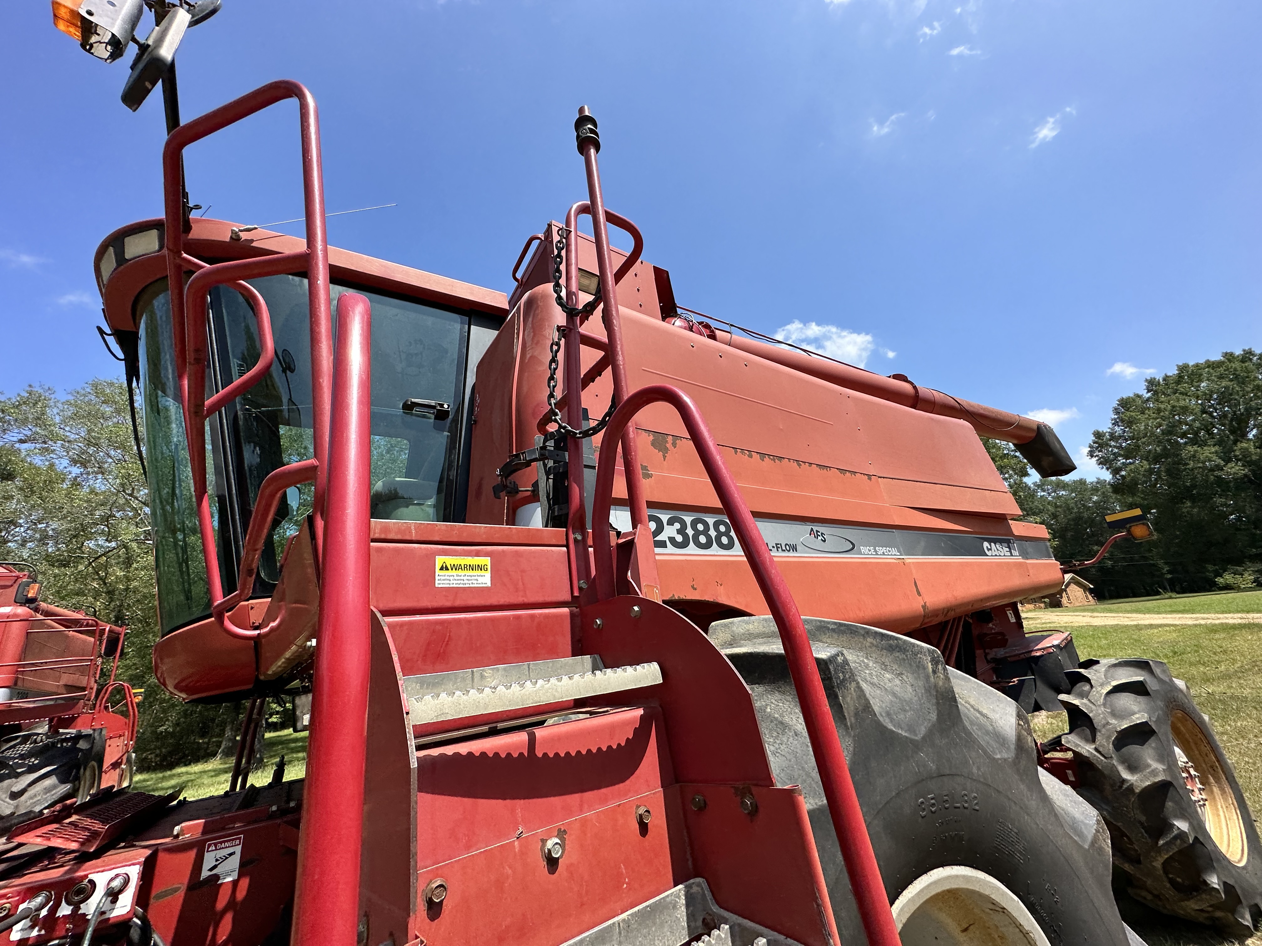 2002 Case IH 2388 Combine