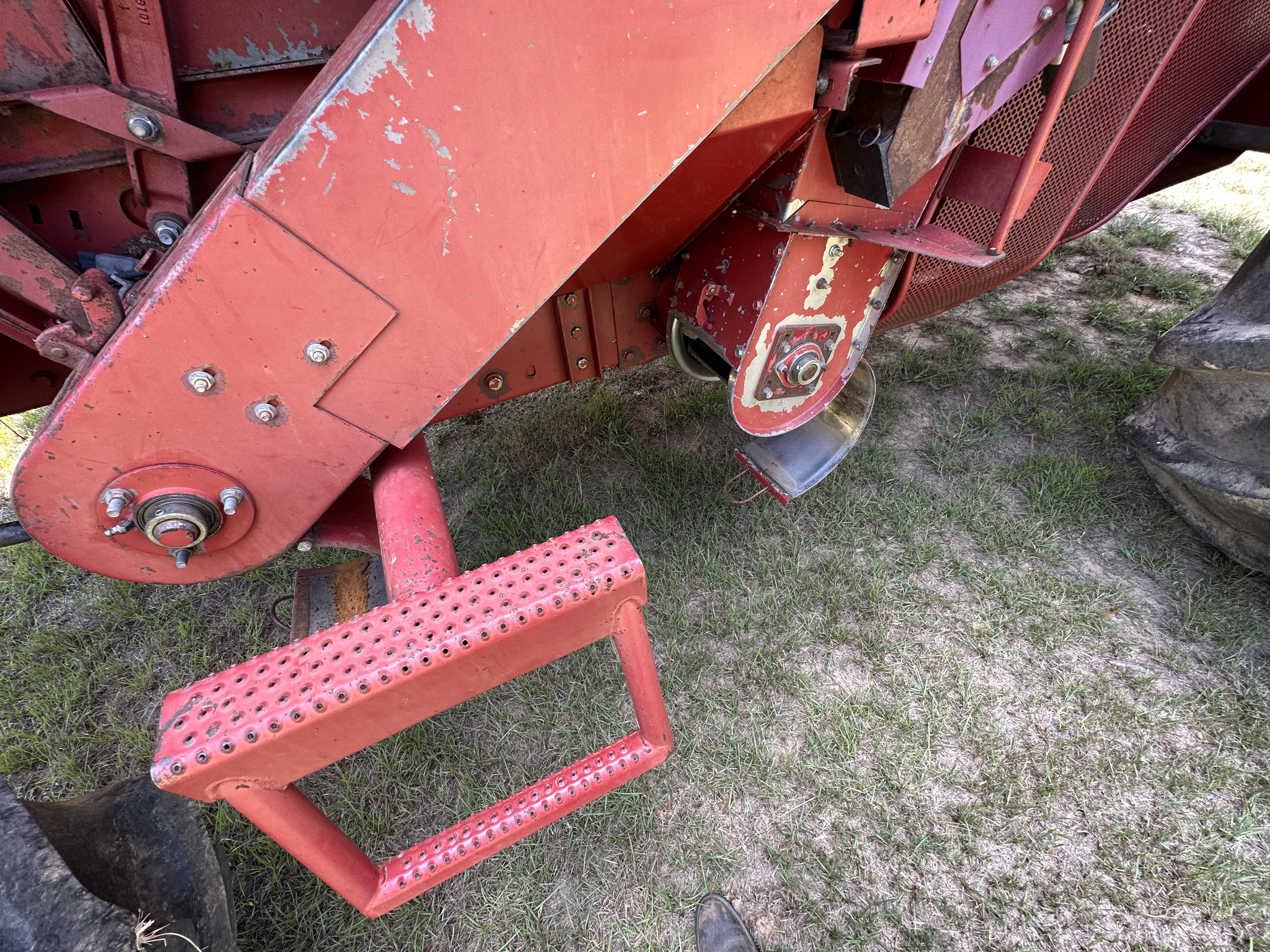2002 Case IH 2388 Combine