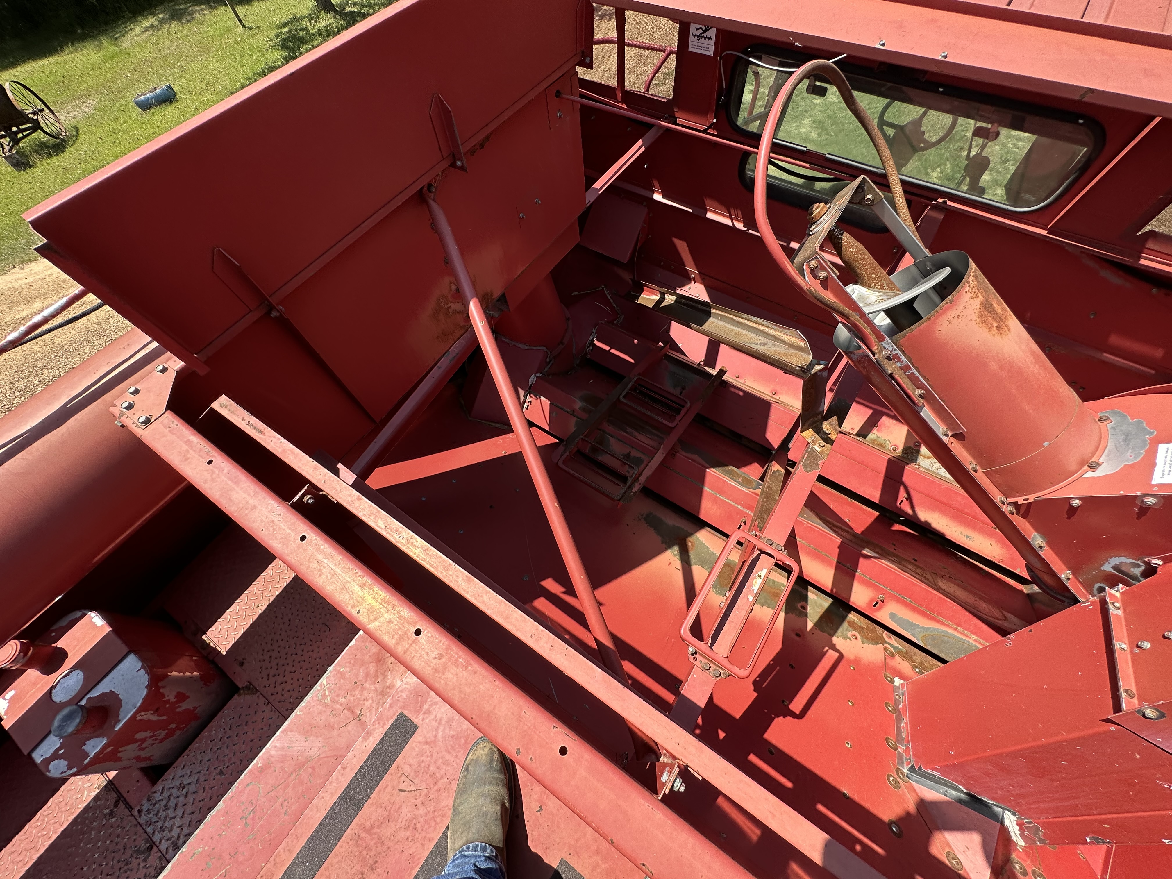 2002 Case IH 2388 Combine