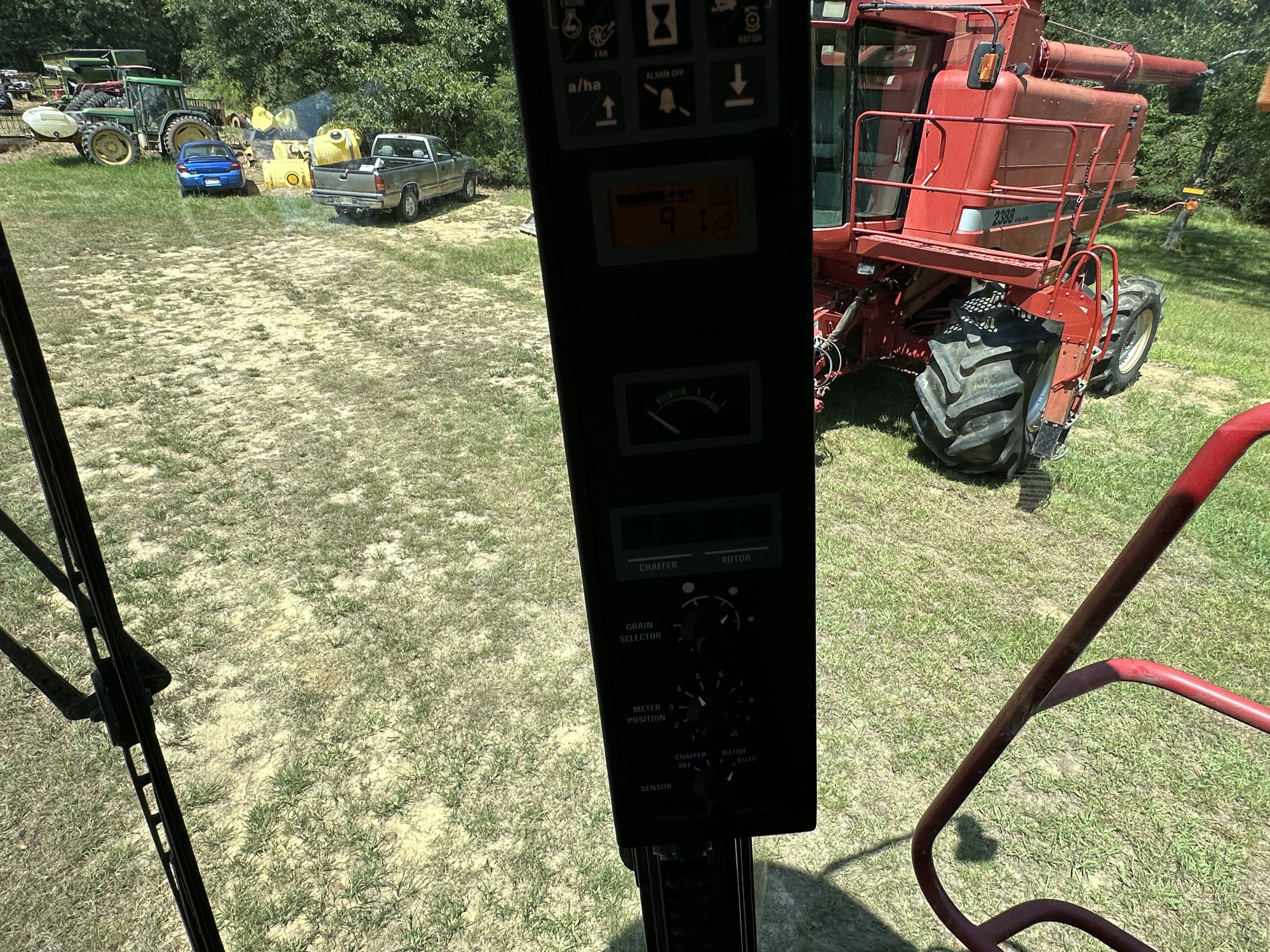 2002 Case IH 2388 Combine