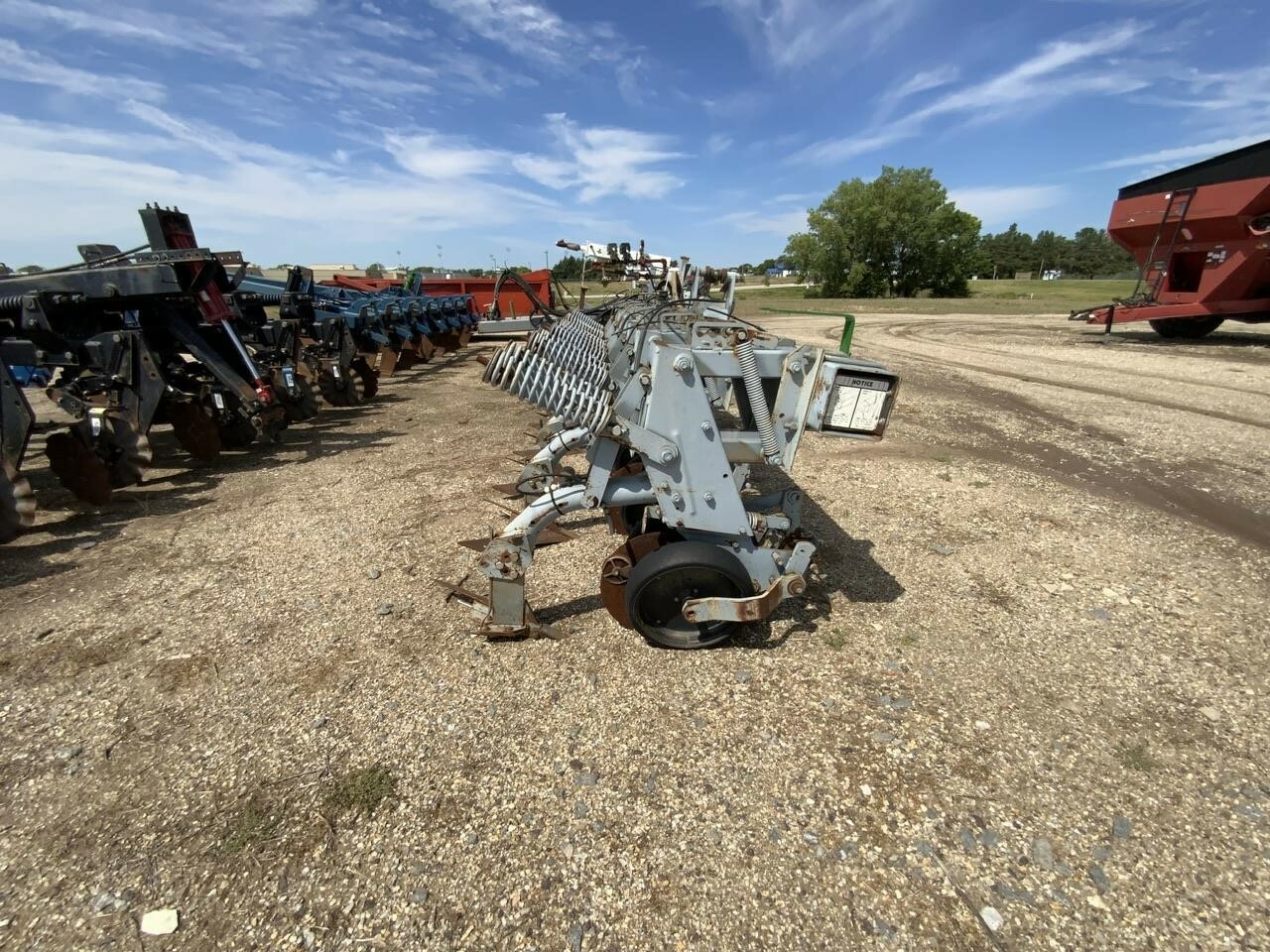  Hiniker 6000 Cultivator