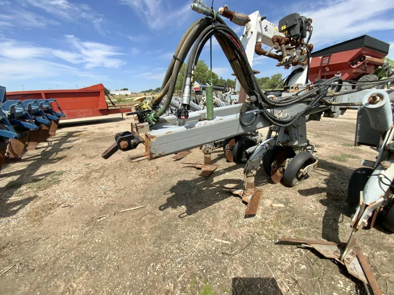  Hiniker 6000 Cultivator