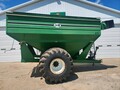 2001 J&M 875-18 Grain Cart