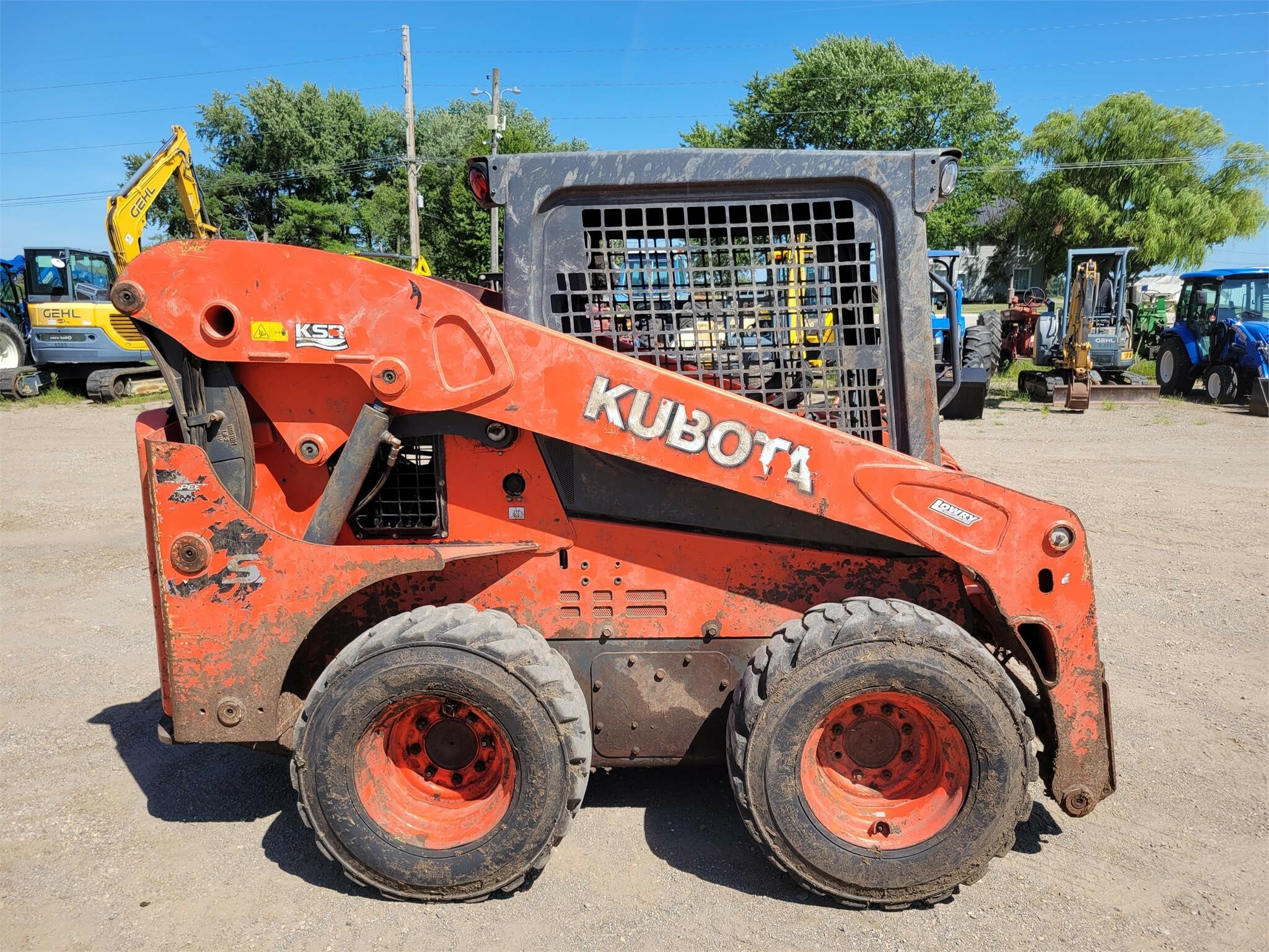Kubota SSV75 Skid Steer 19,300 Machinery Pete
