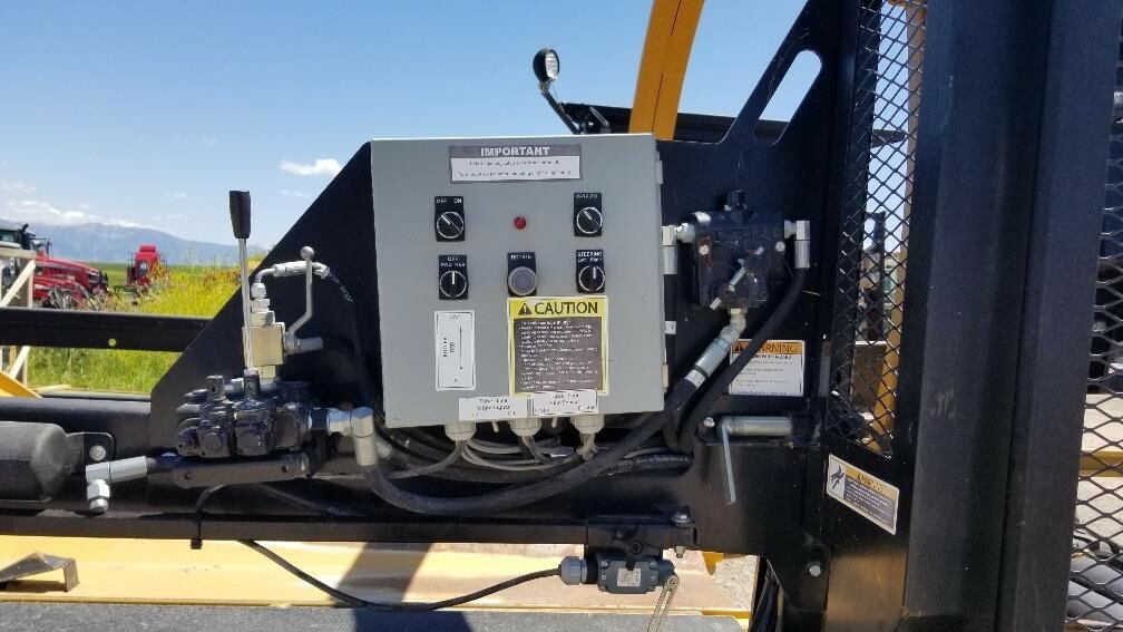 2009 Tubeline TLR5000 AX2 Bale Wrapper