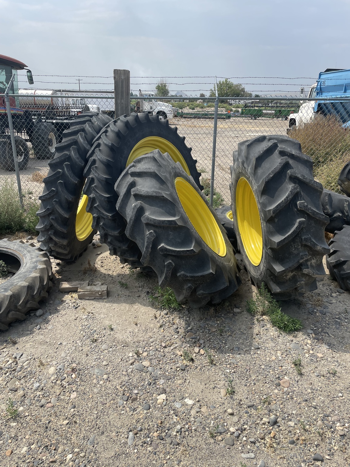  Goodyear Tires Wheels / Tires / Track
