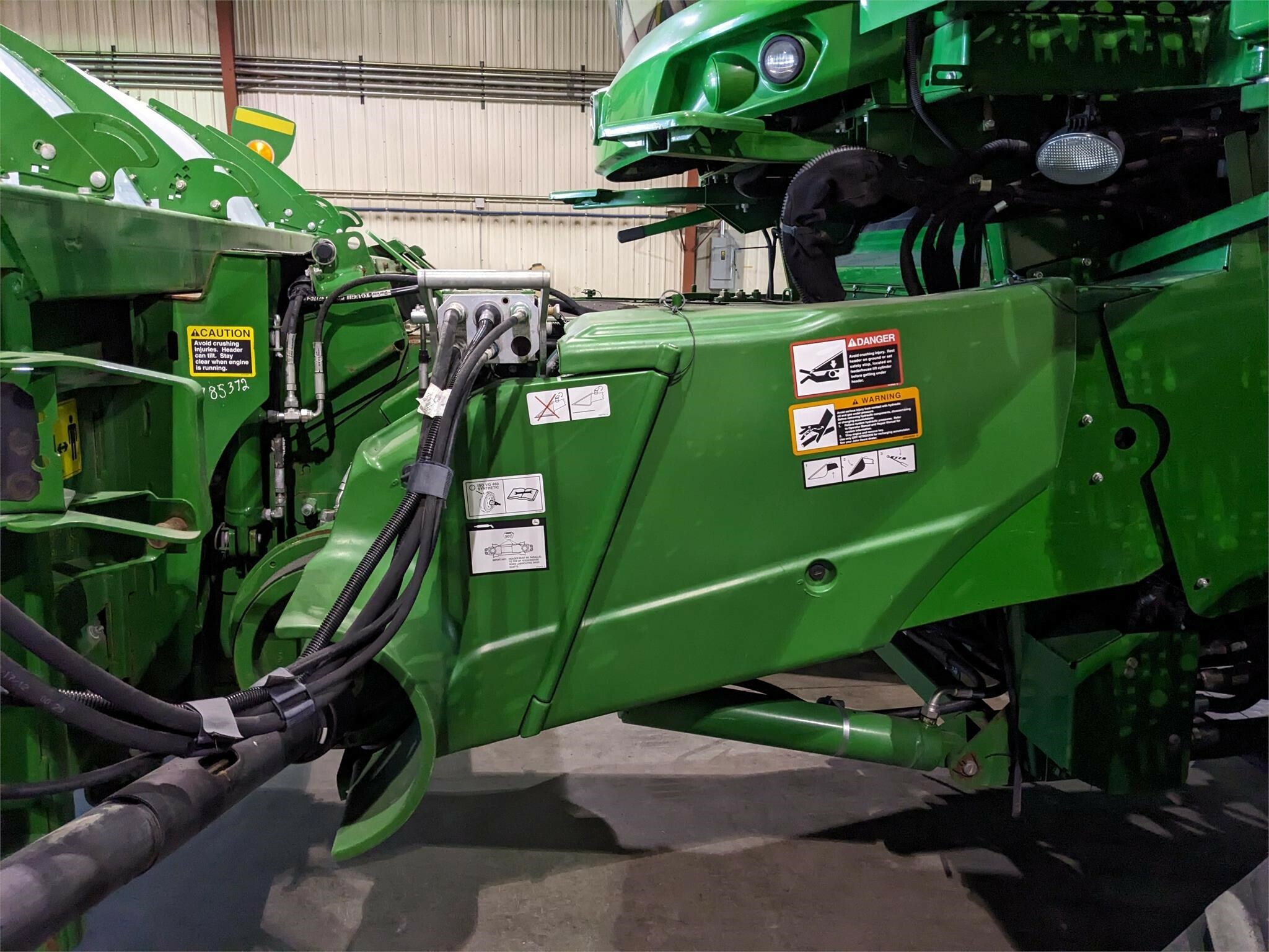 2016 John Deere S680 Combine
