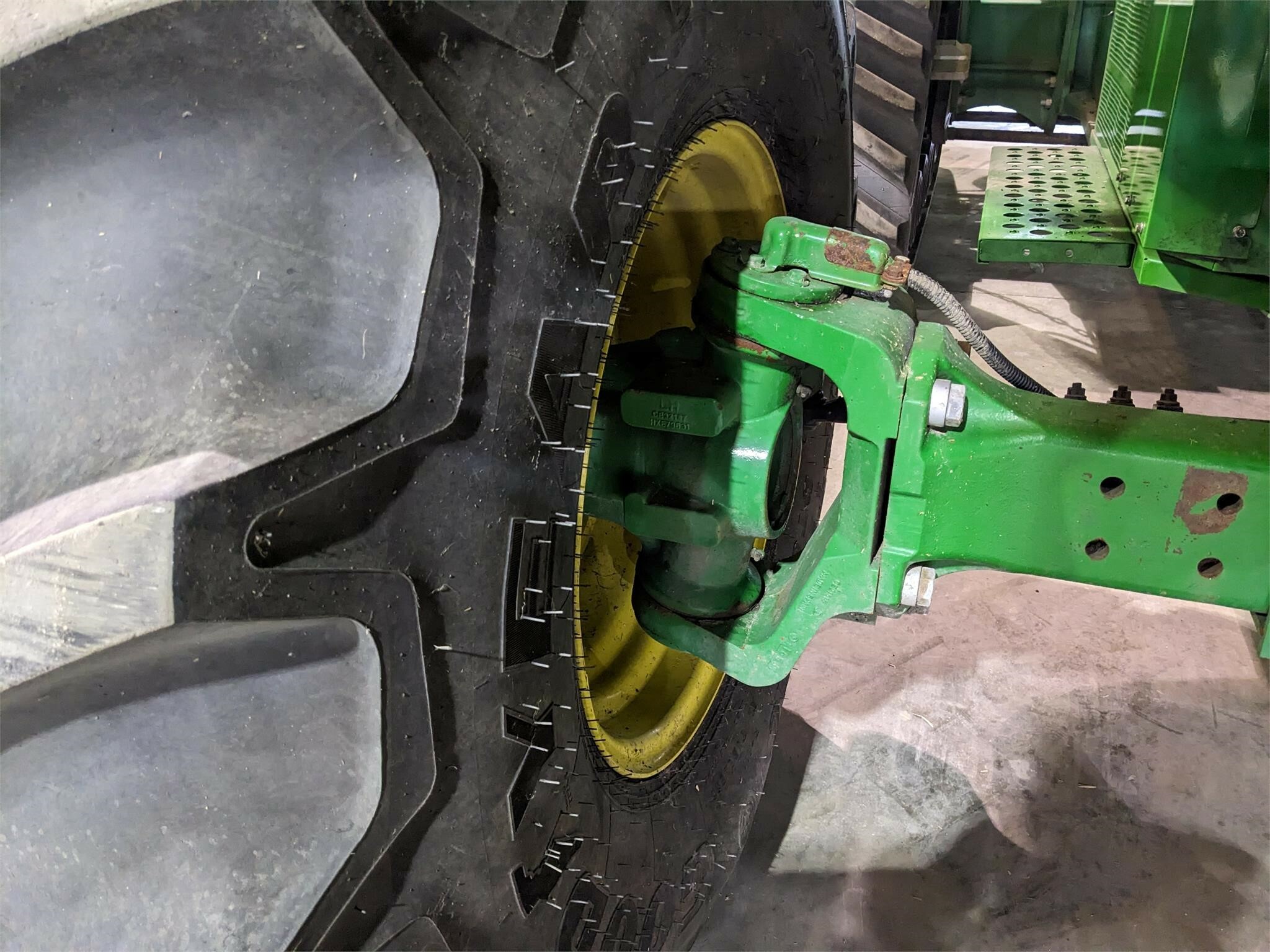 2016 John Deere S680 Combine