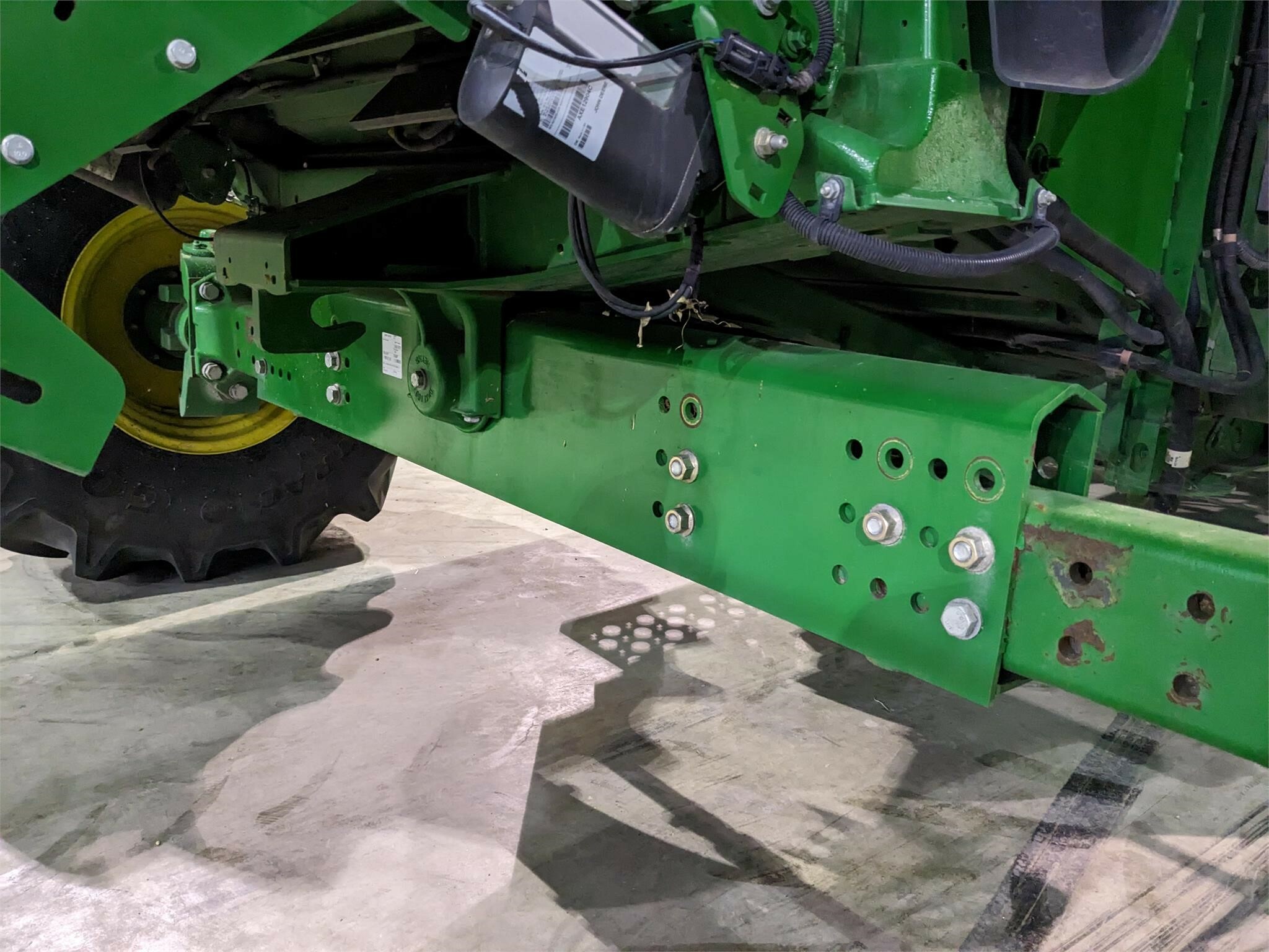 2016 John Deere S680 Combine