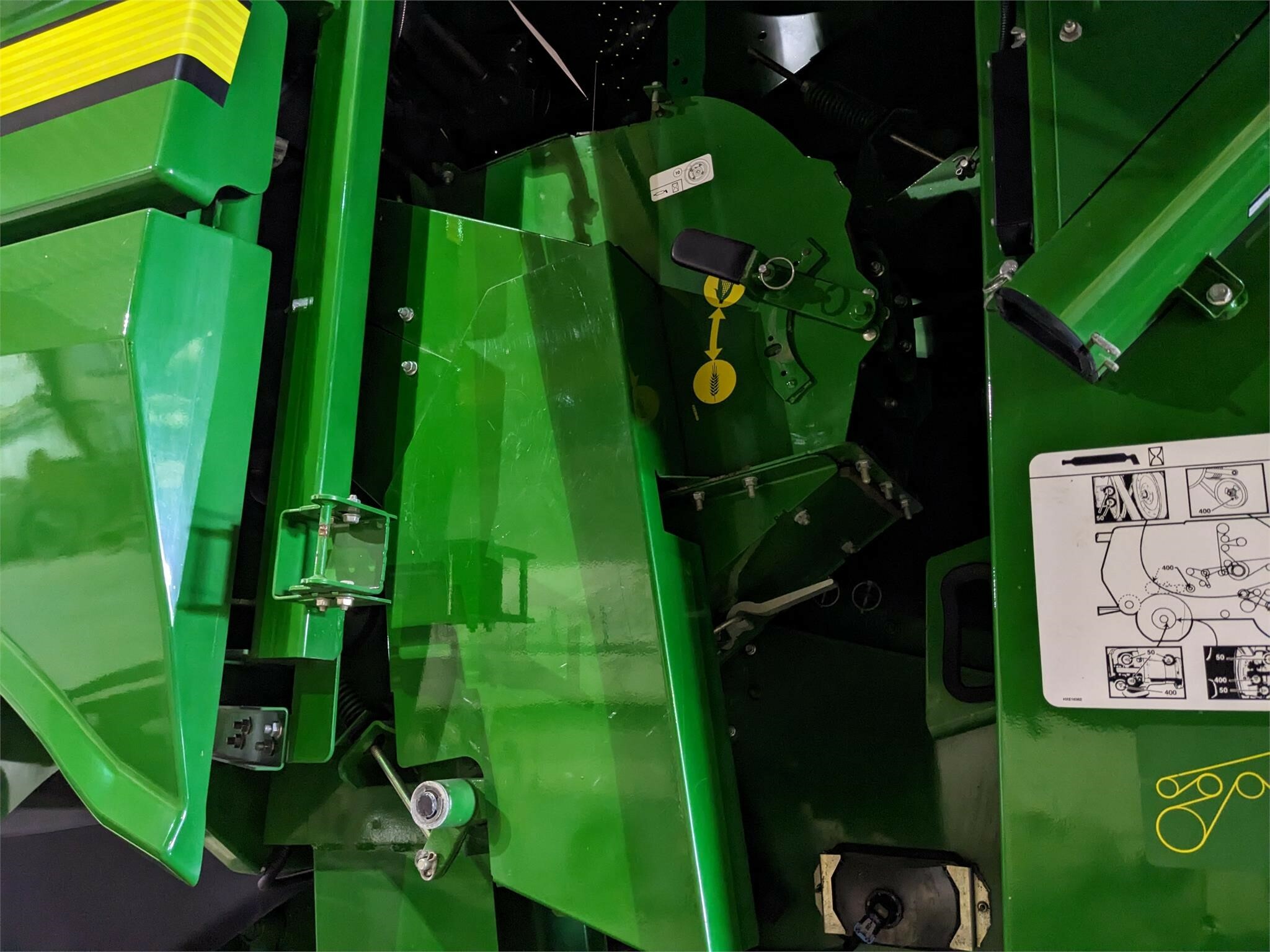 2016 John Deere S680 Combine