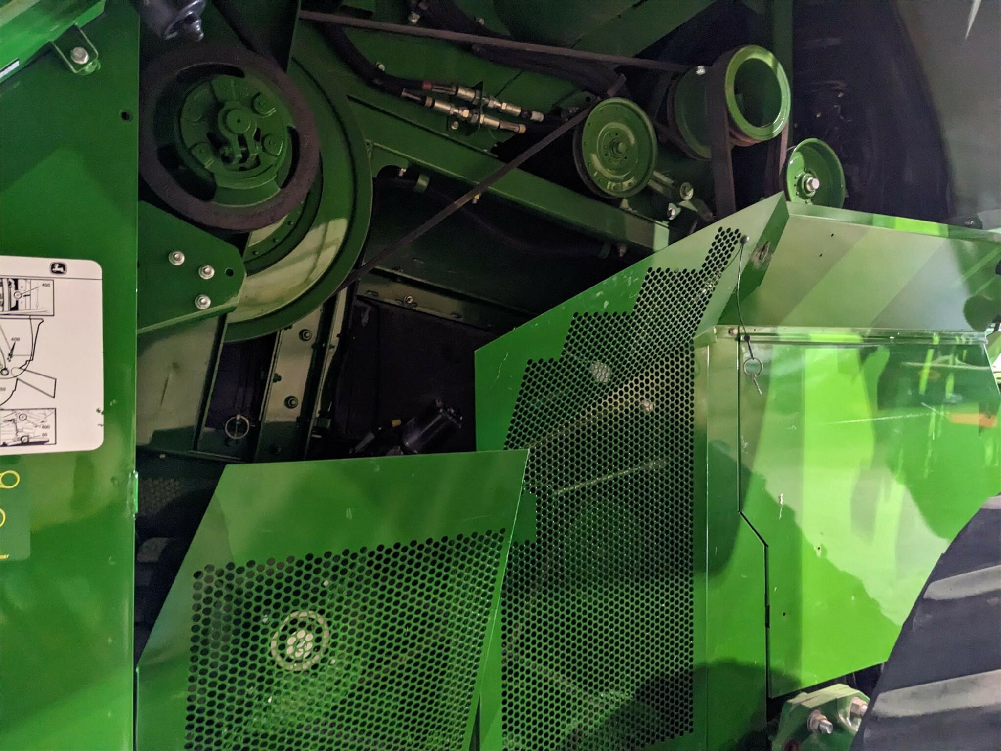 2016 John Deere S680 Combine