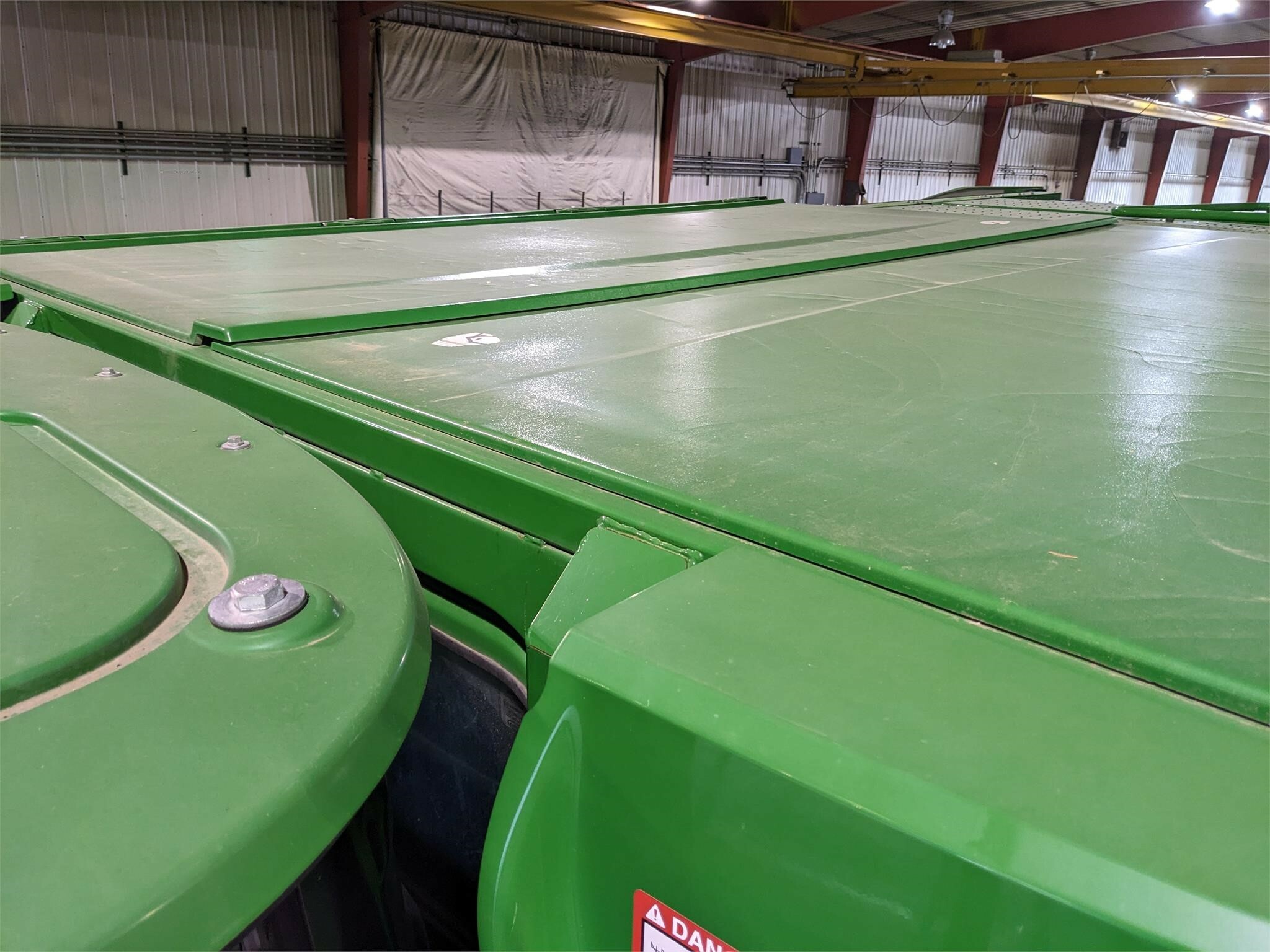 2016 John Deere S680 Combine