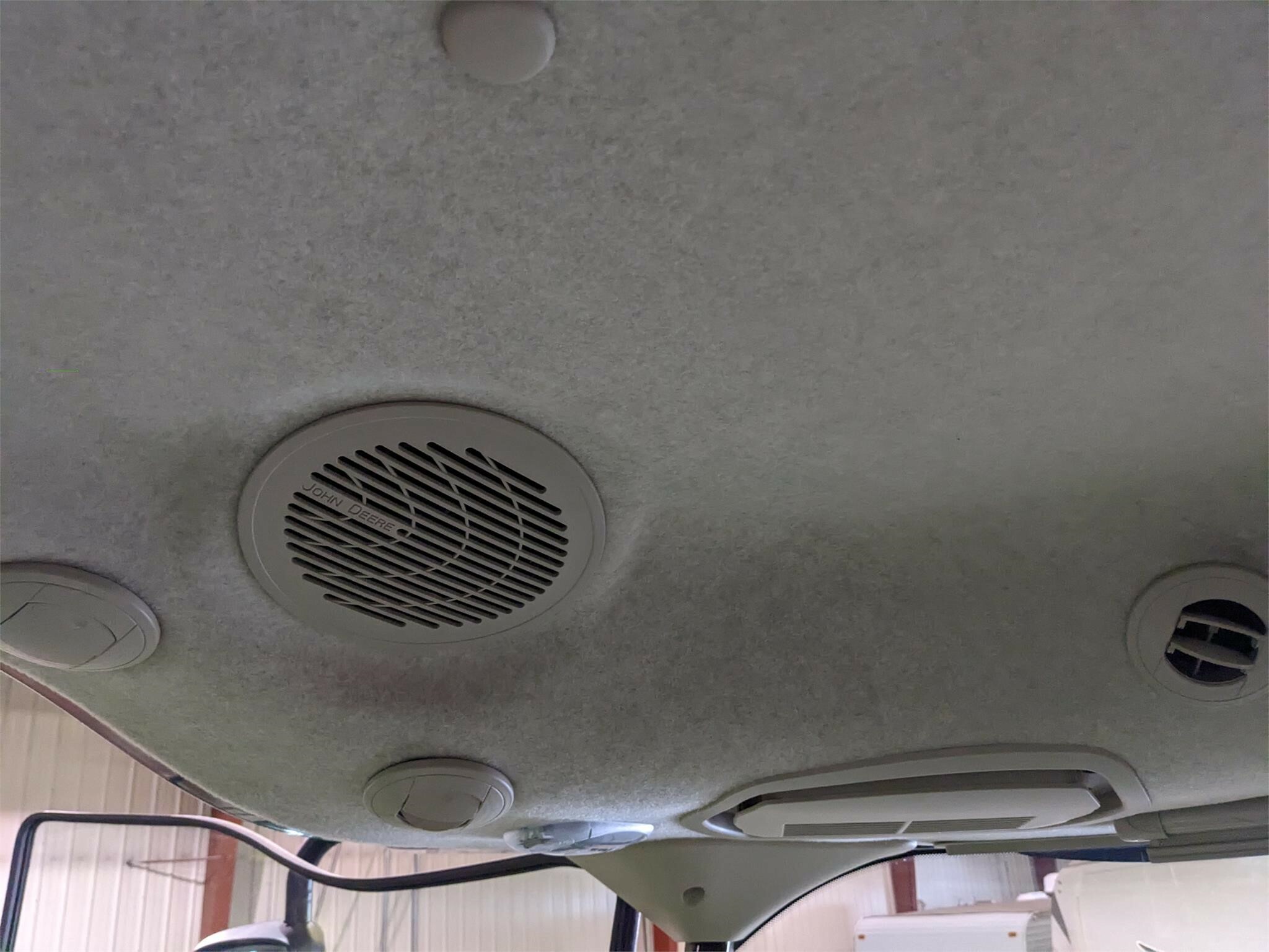 2016 John Deere S680 Combine