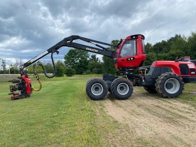 2017 Komatsu 931.2 Forestry and Mining